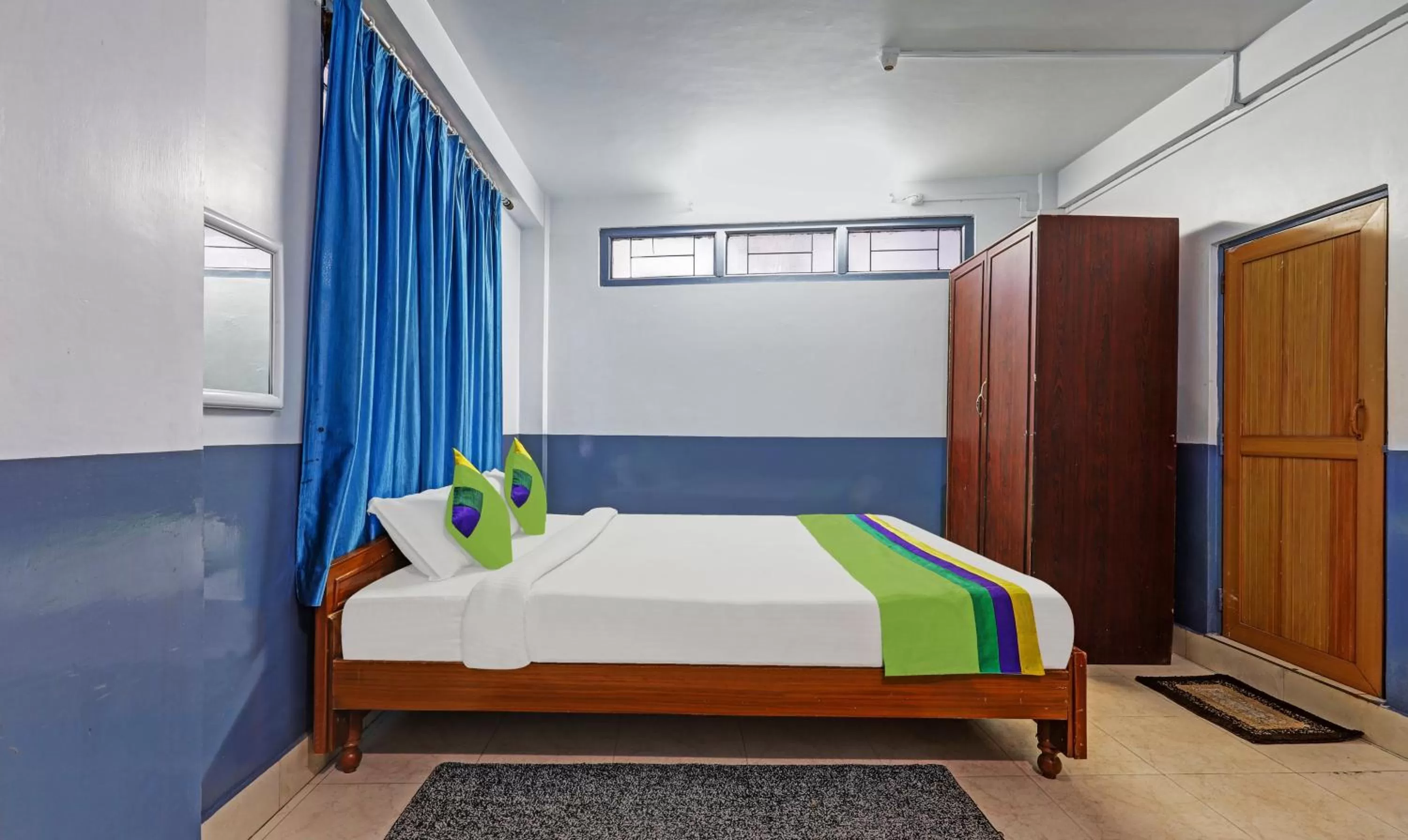 Bed in Itsy Hotels Shillong Tower Guesthouse