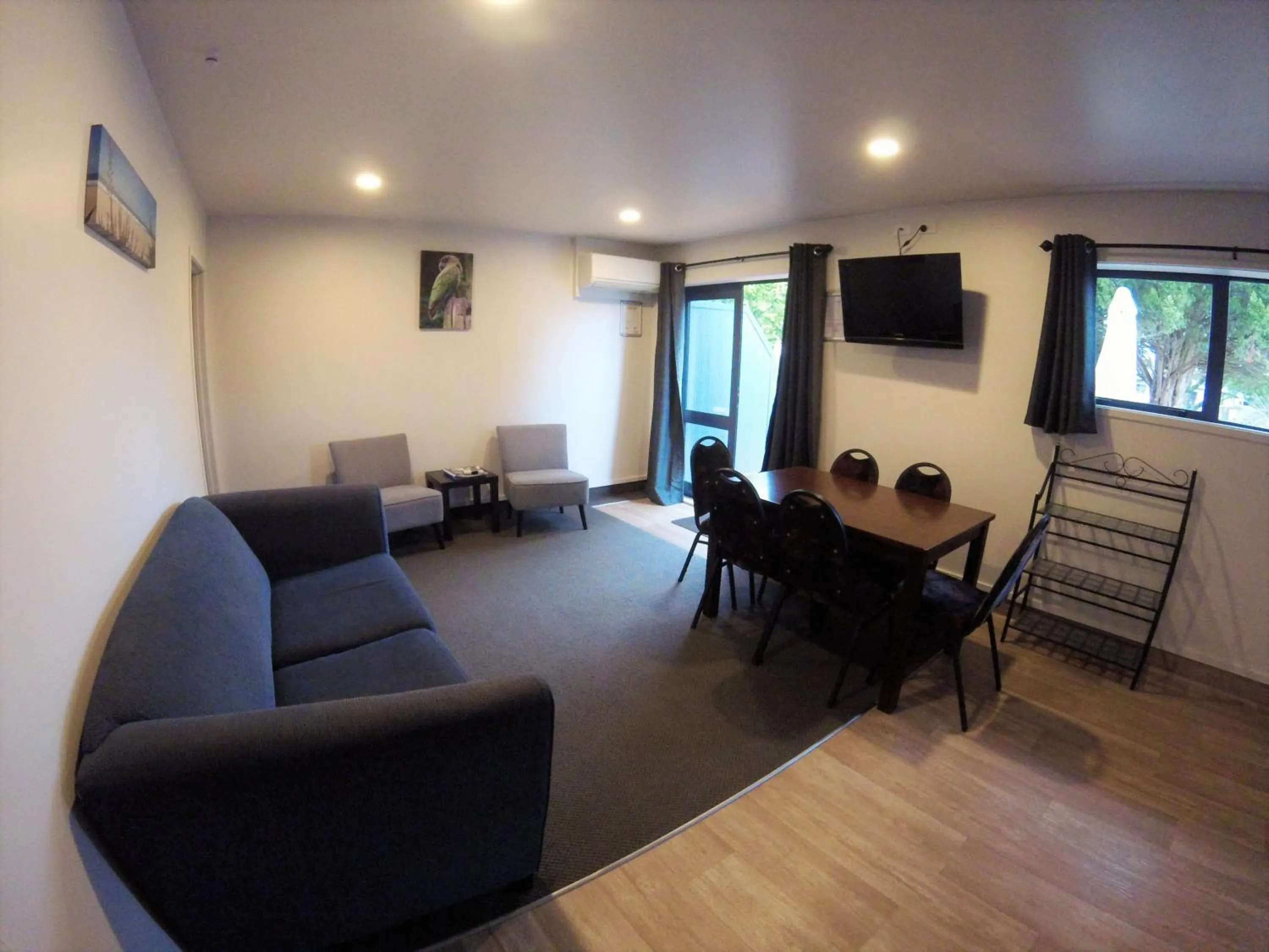 Dining area in All Seasons Holiday Park