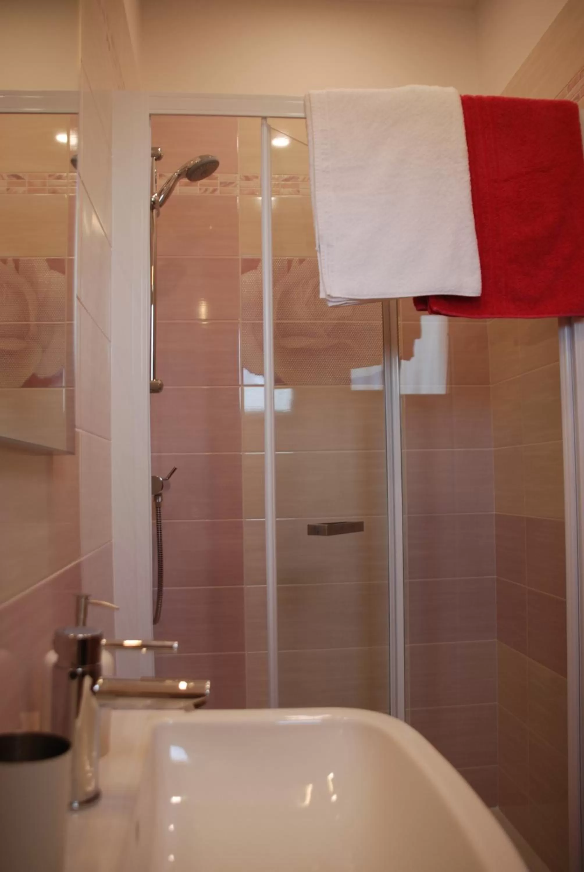 Bathroom in Rooms Edda