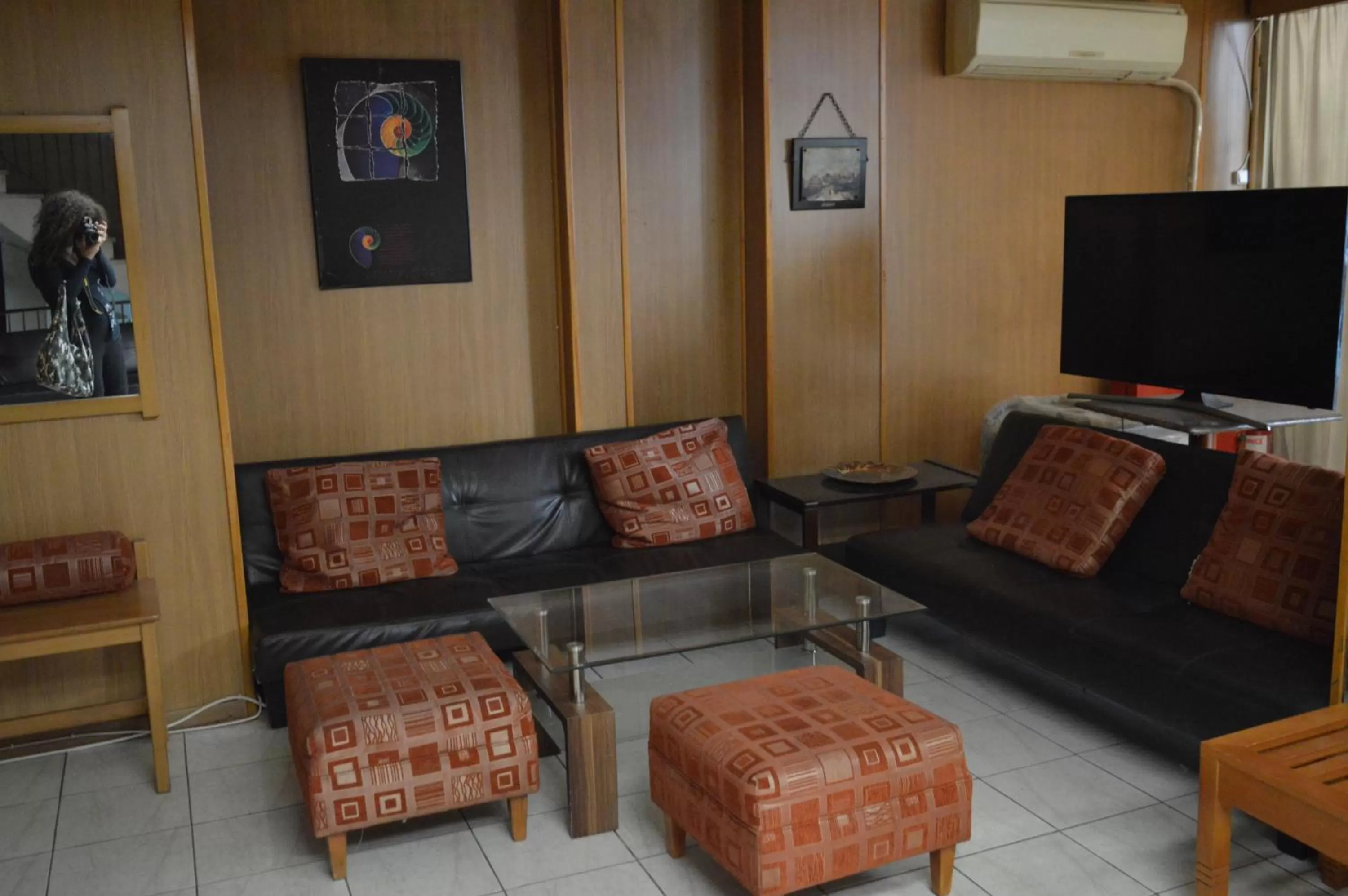 Seating Area in Albion