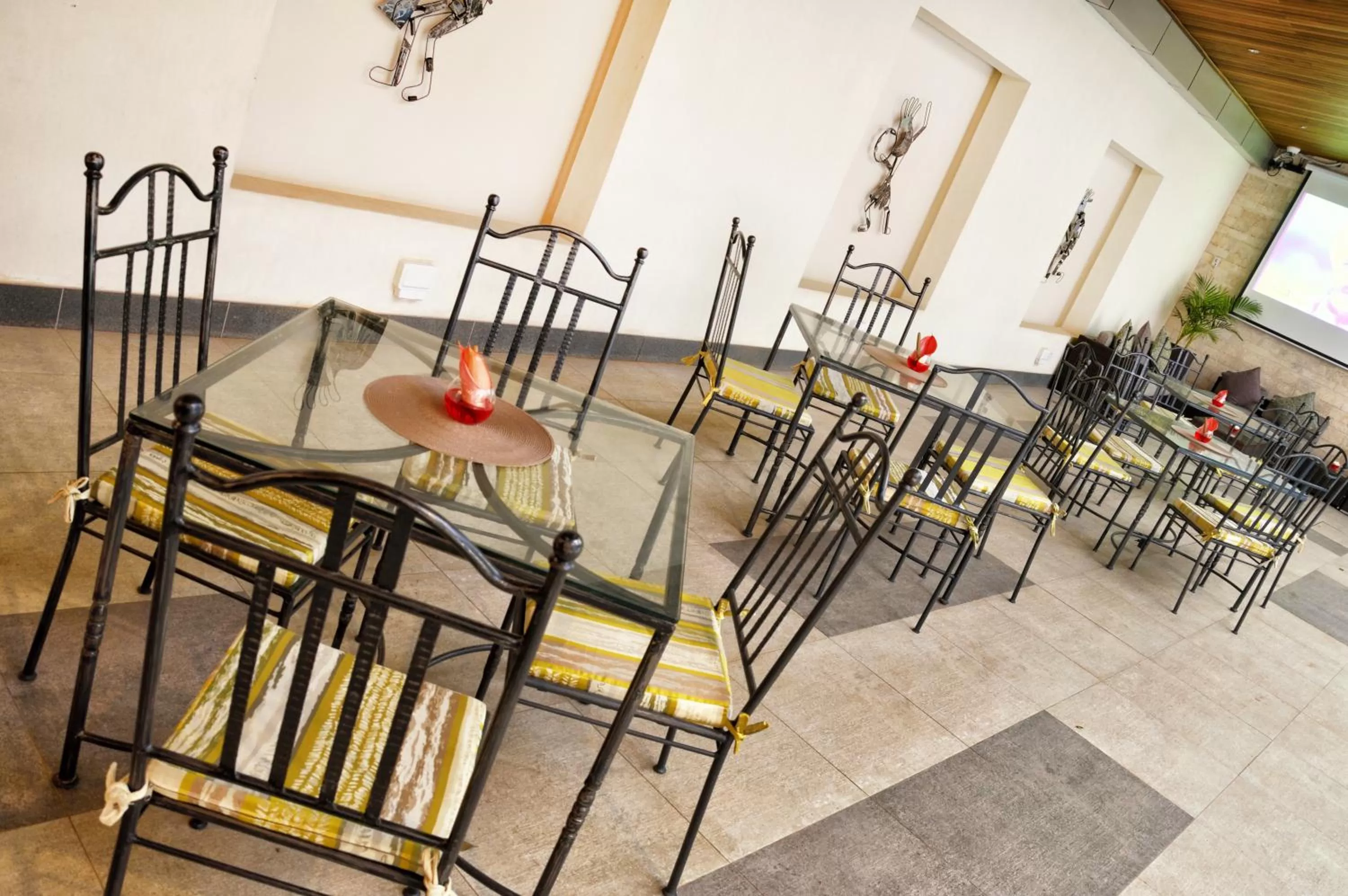 Evening entertainment in The Zehneria Hotel