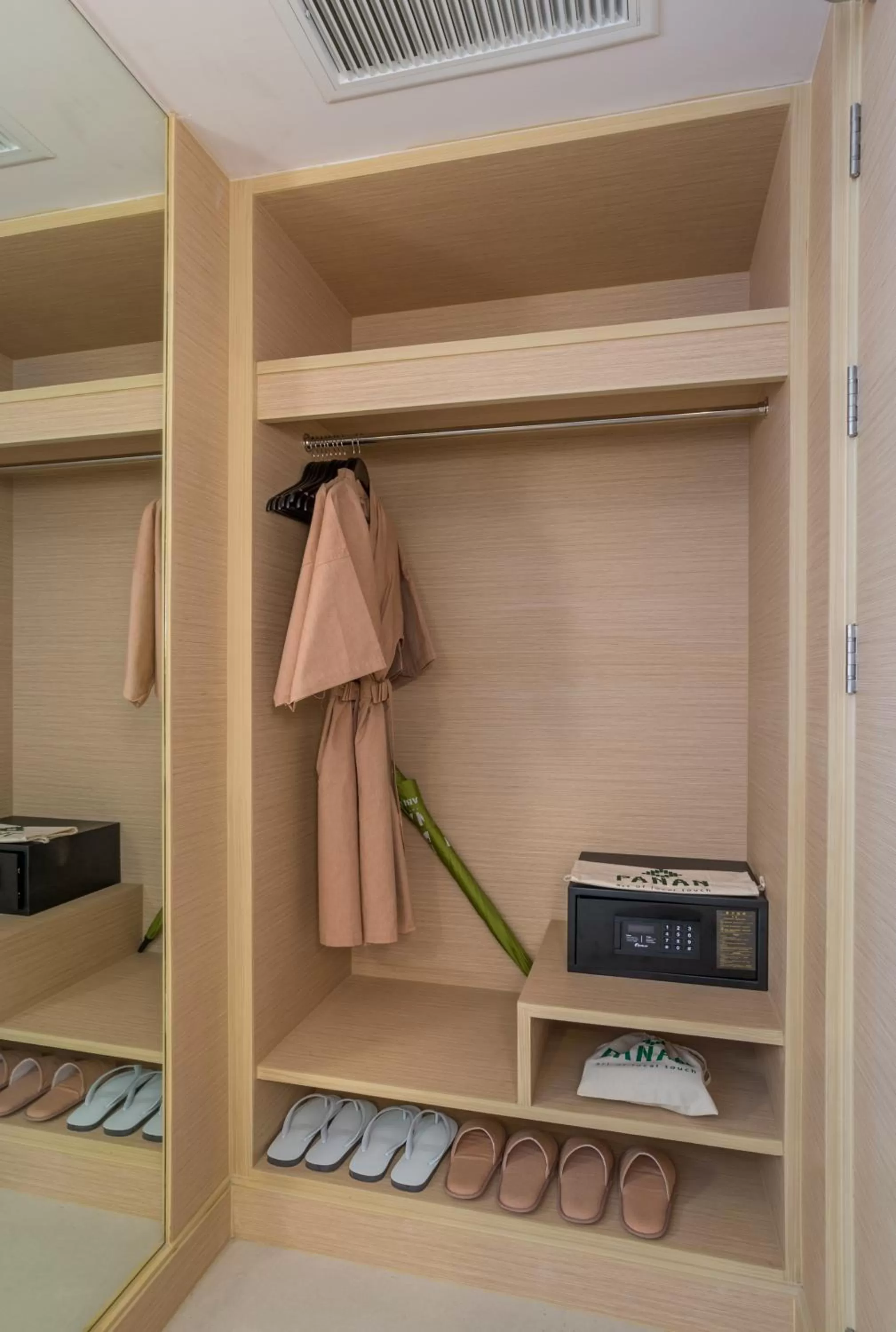 Photo of the whole room in Panan Krabi Resort