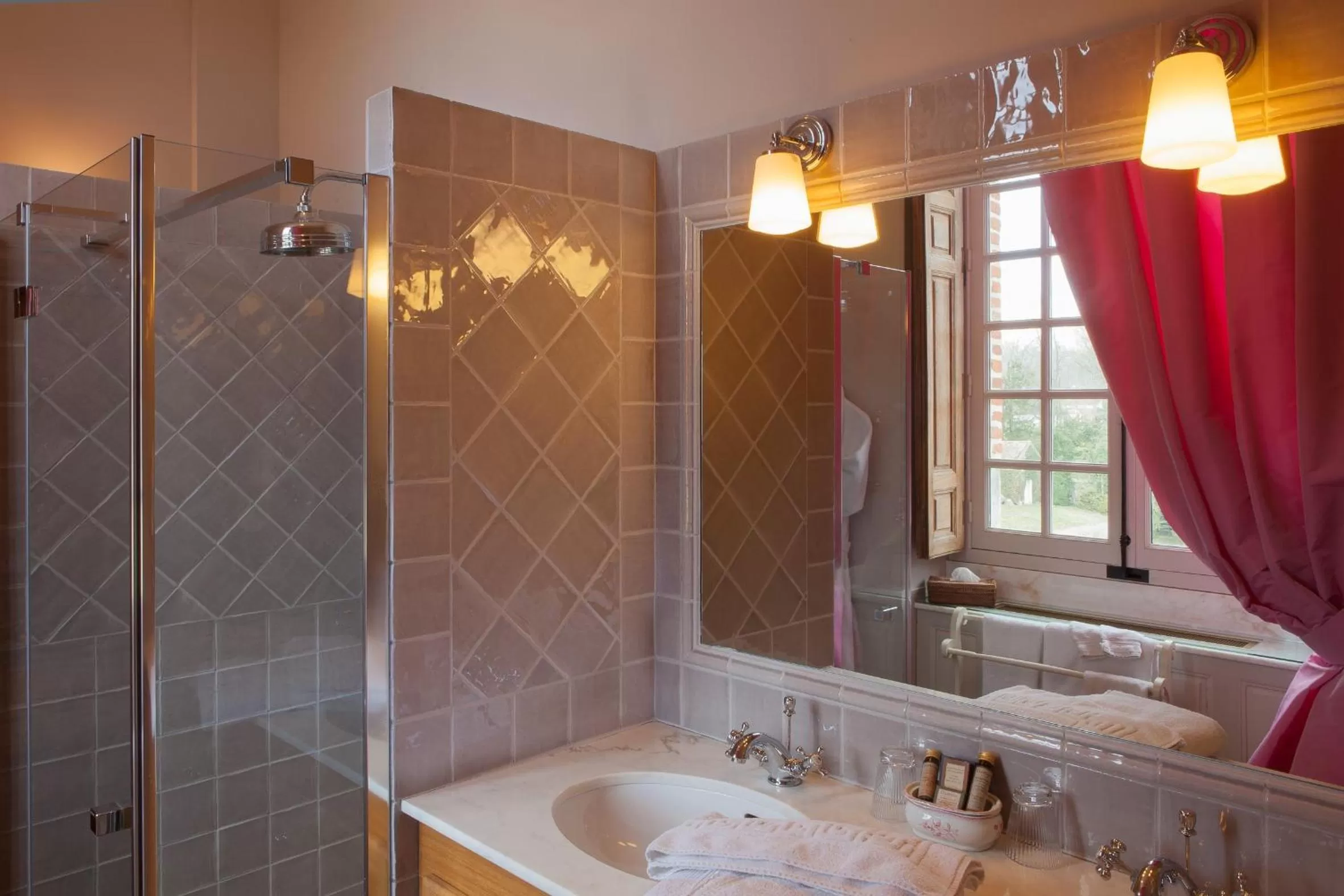 Bathroom in Château-Hôtel de Bourron
