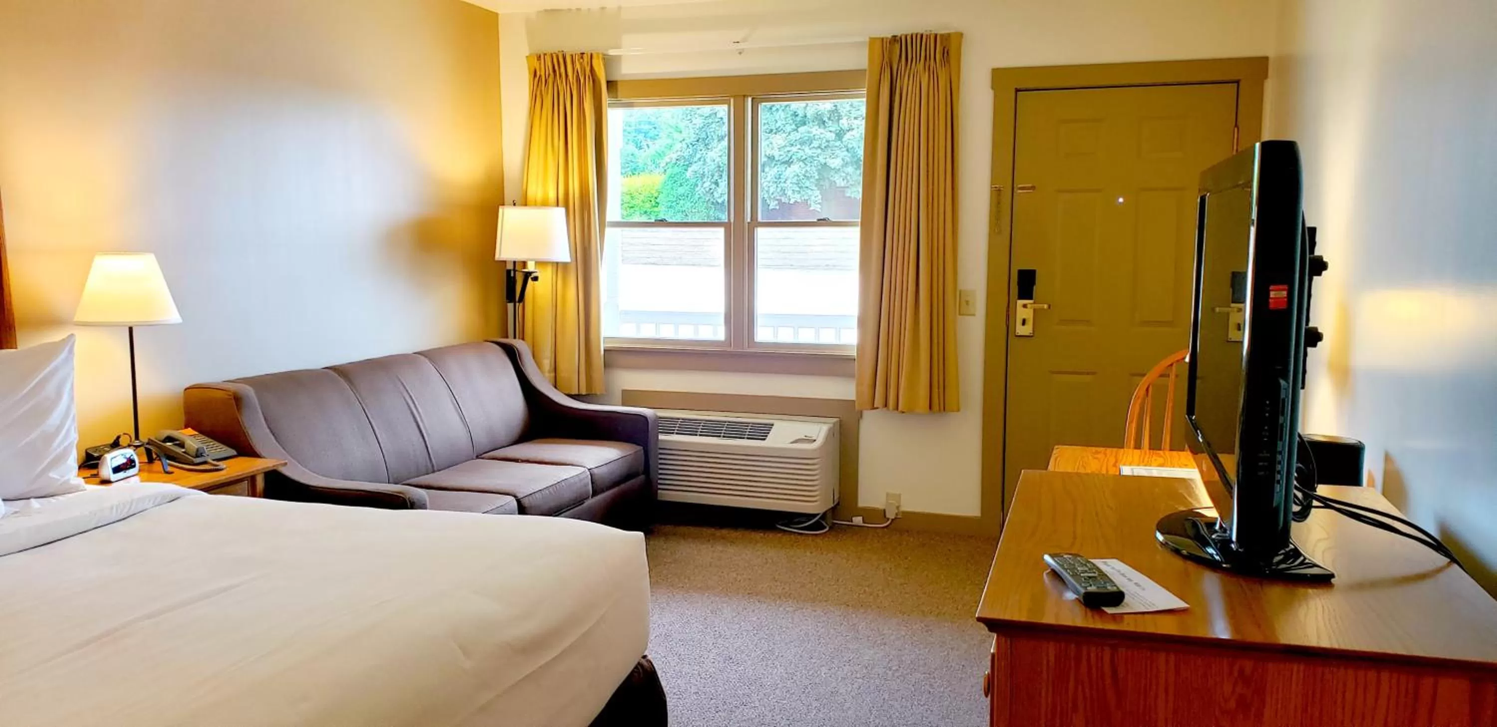 TV and multimedia, Bed in Berlin Heritage Inn