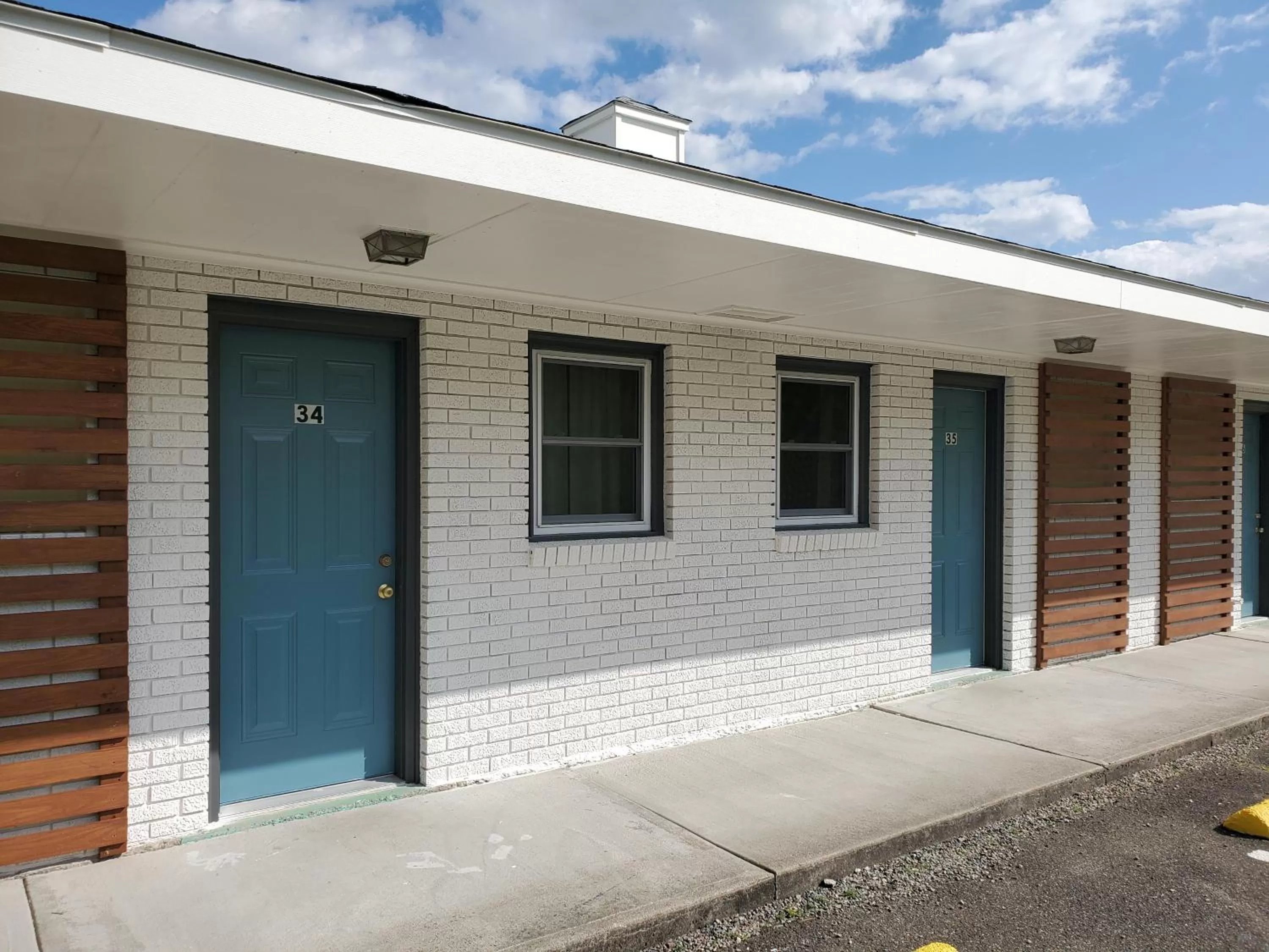 Property building in The Hotel Laurel at Seneca