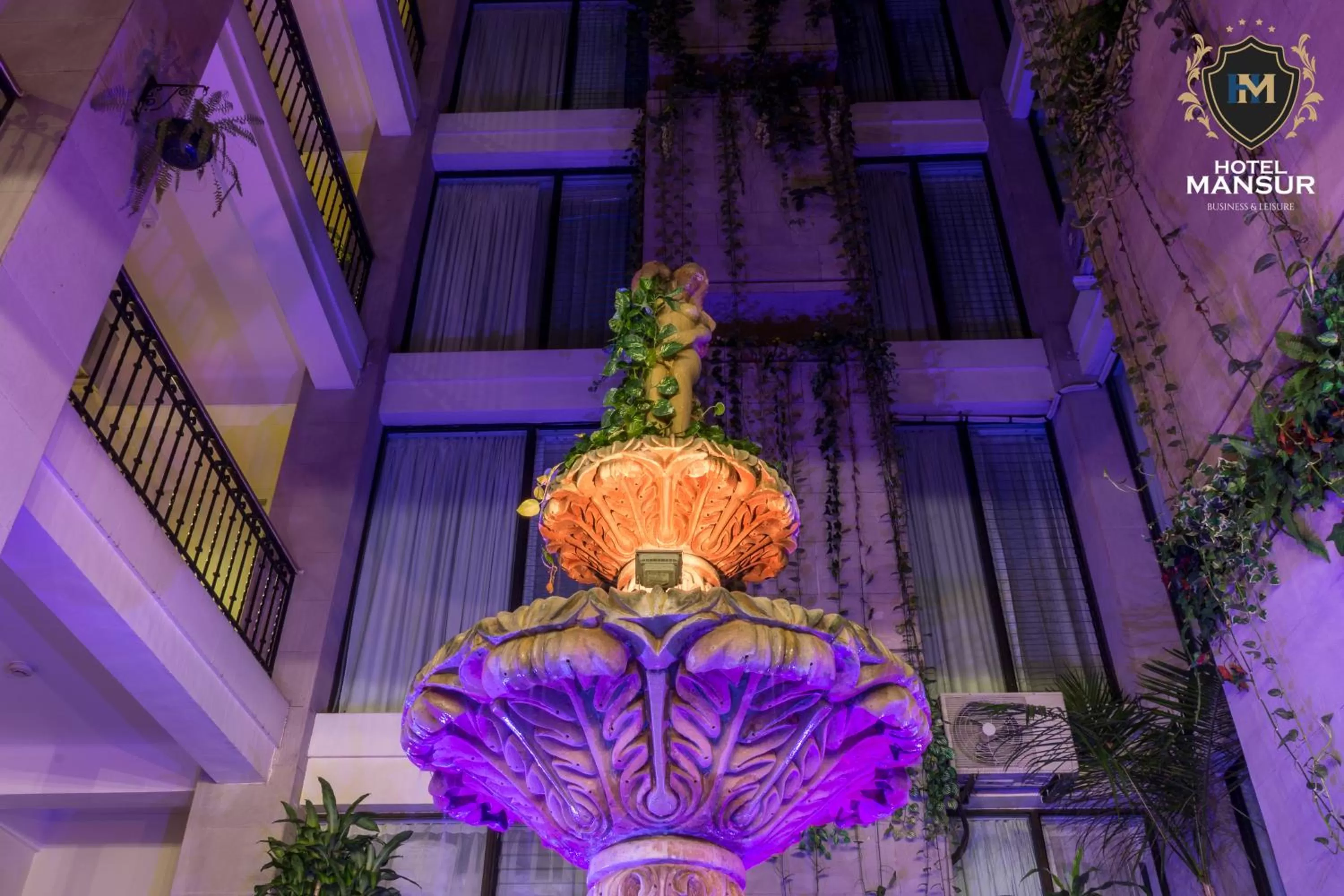 Property building in Hotel Mansur Business & Leisure