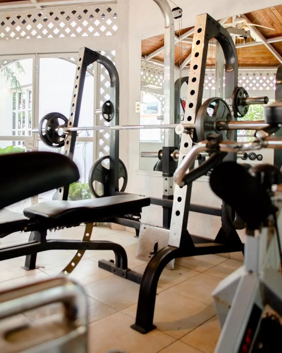 Fitness centre/facilities in Vf Hotel