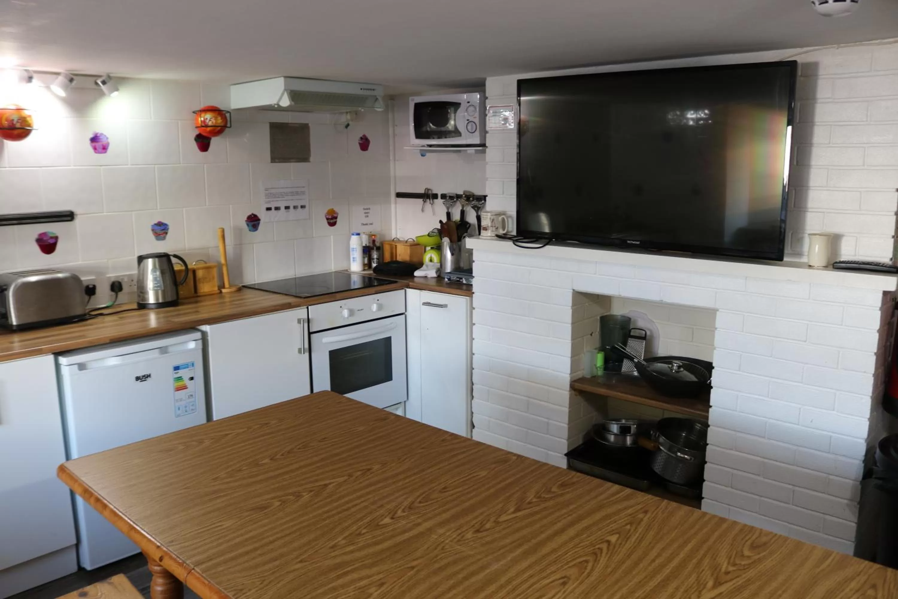 Communal kitchen in Littlestone Hotel