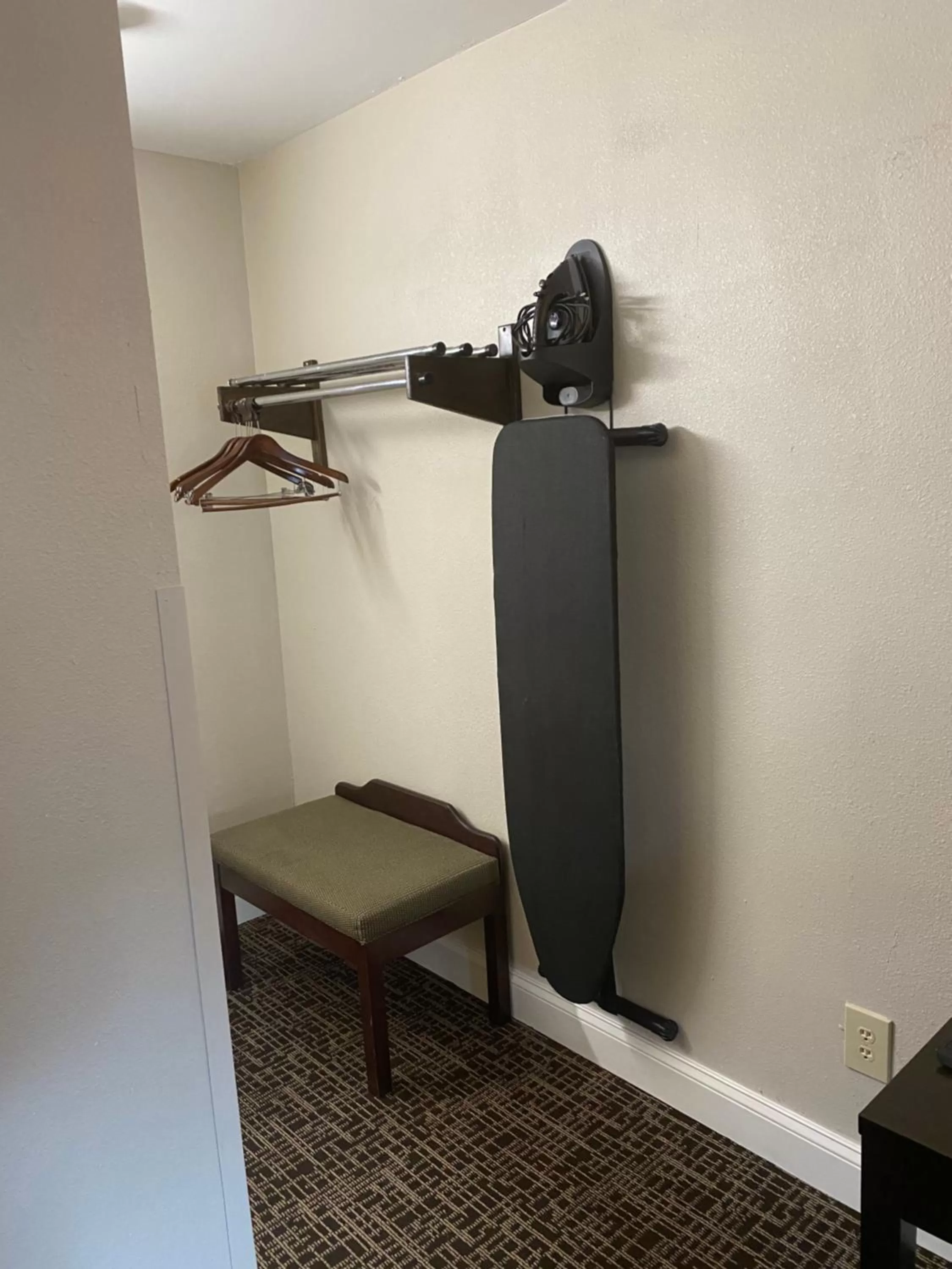 Fairview Inn - Greensboro Airport