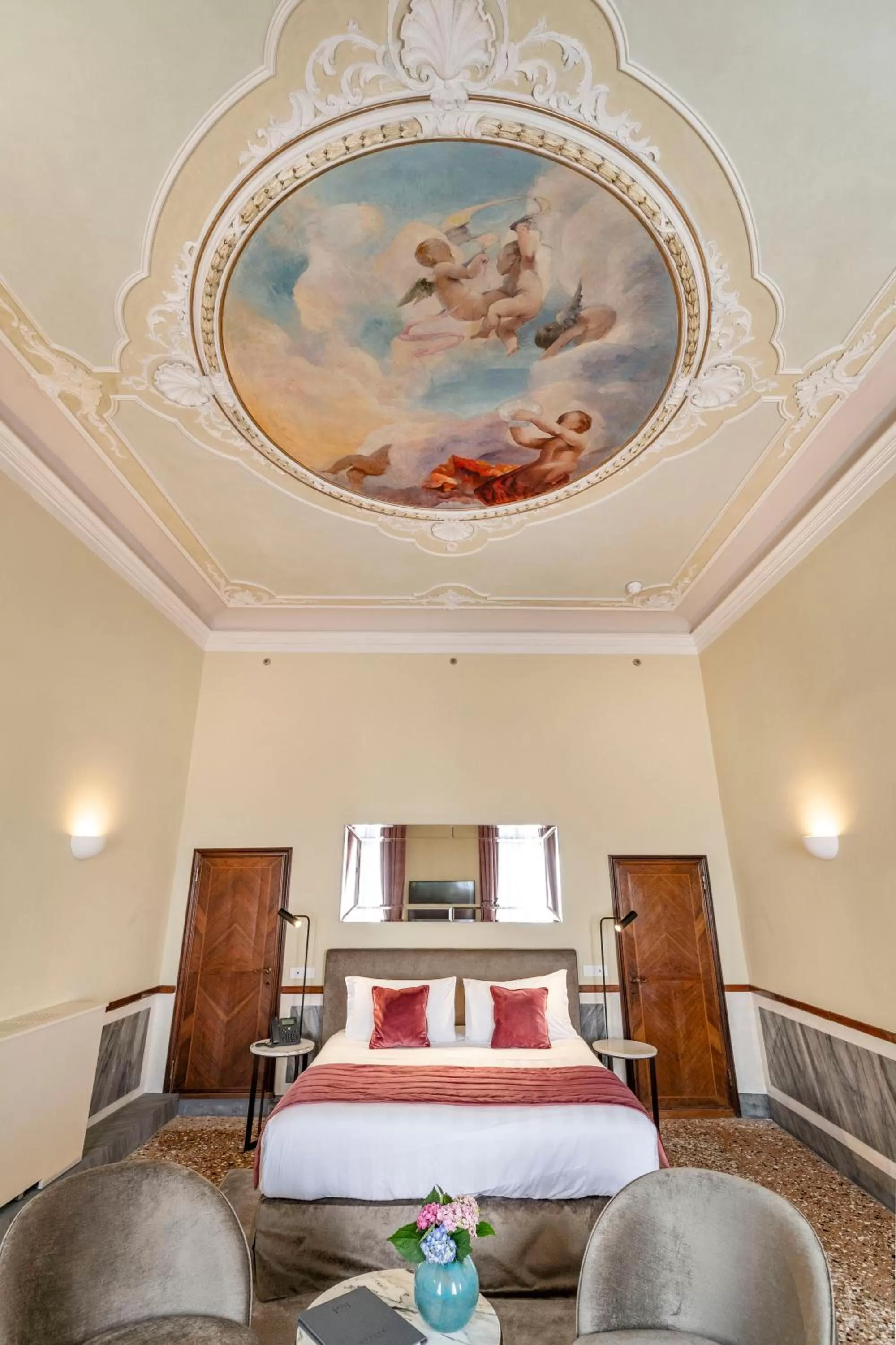 Photo of the whole room, Bed in Palazzo Keller