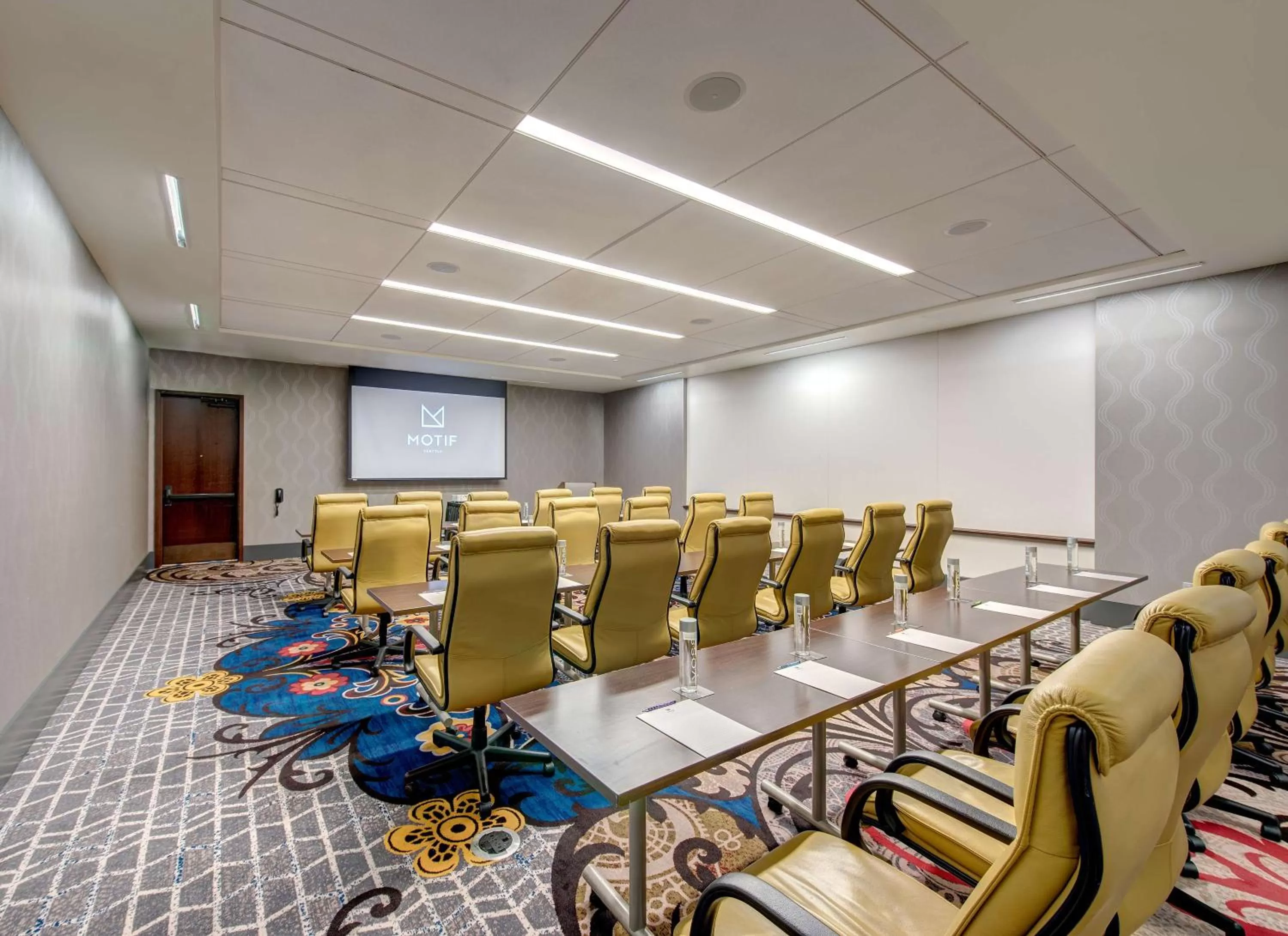 Meeting/conference room in Hilton Motif Seattle