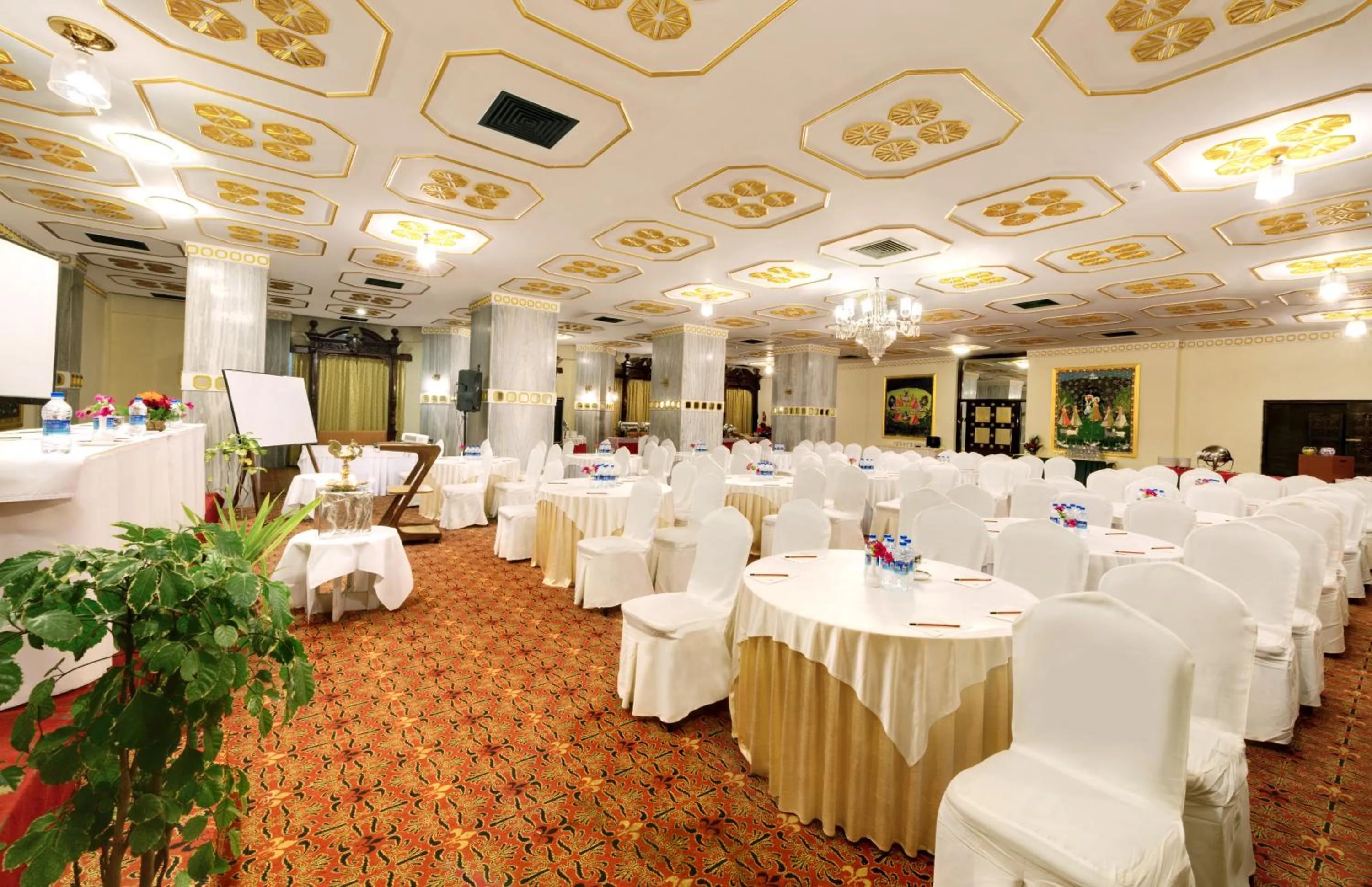 Business facilities in Ambassador Ajanta Hotel, Aurangabad
