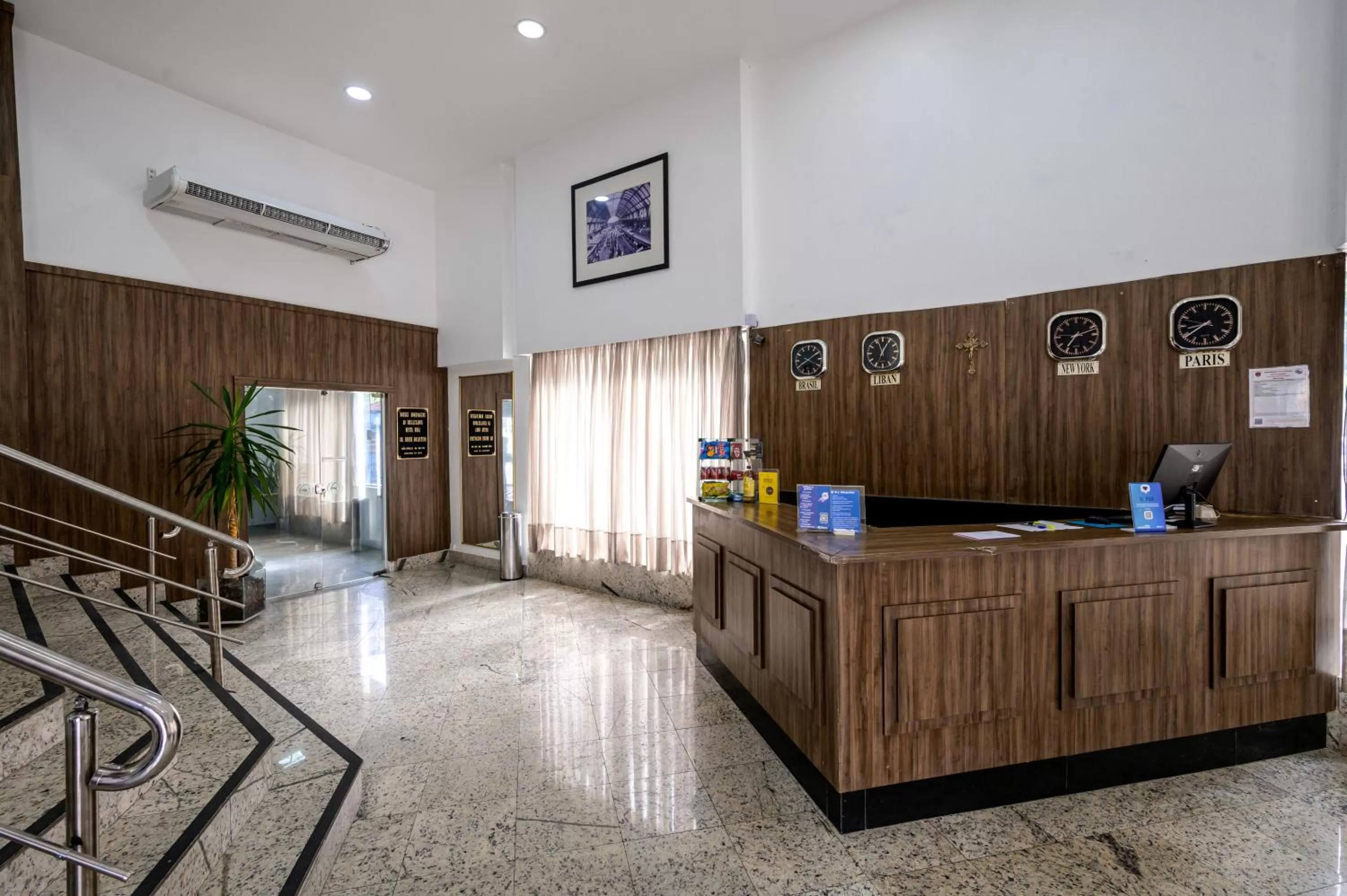 Lobby or reception in Dan Inn São Paulo Higienópolis by Nacional Inn - PRÓXIMO À AV PAULISTA