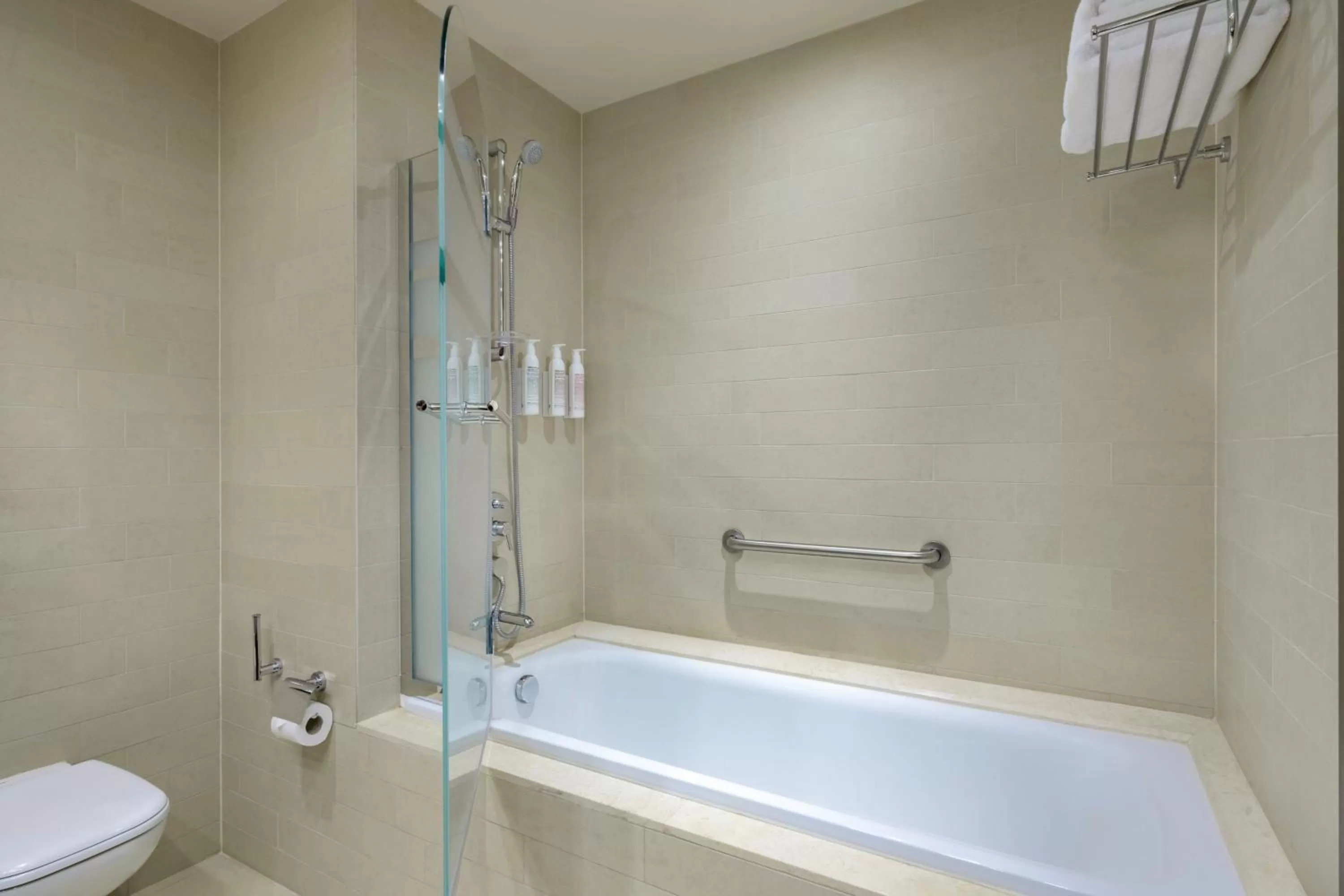 Bathroom in Le Meridien City Center Doha