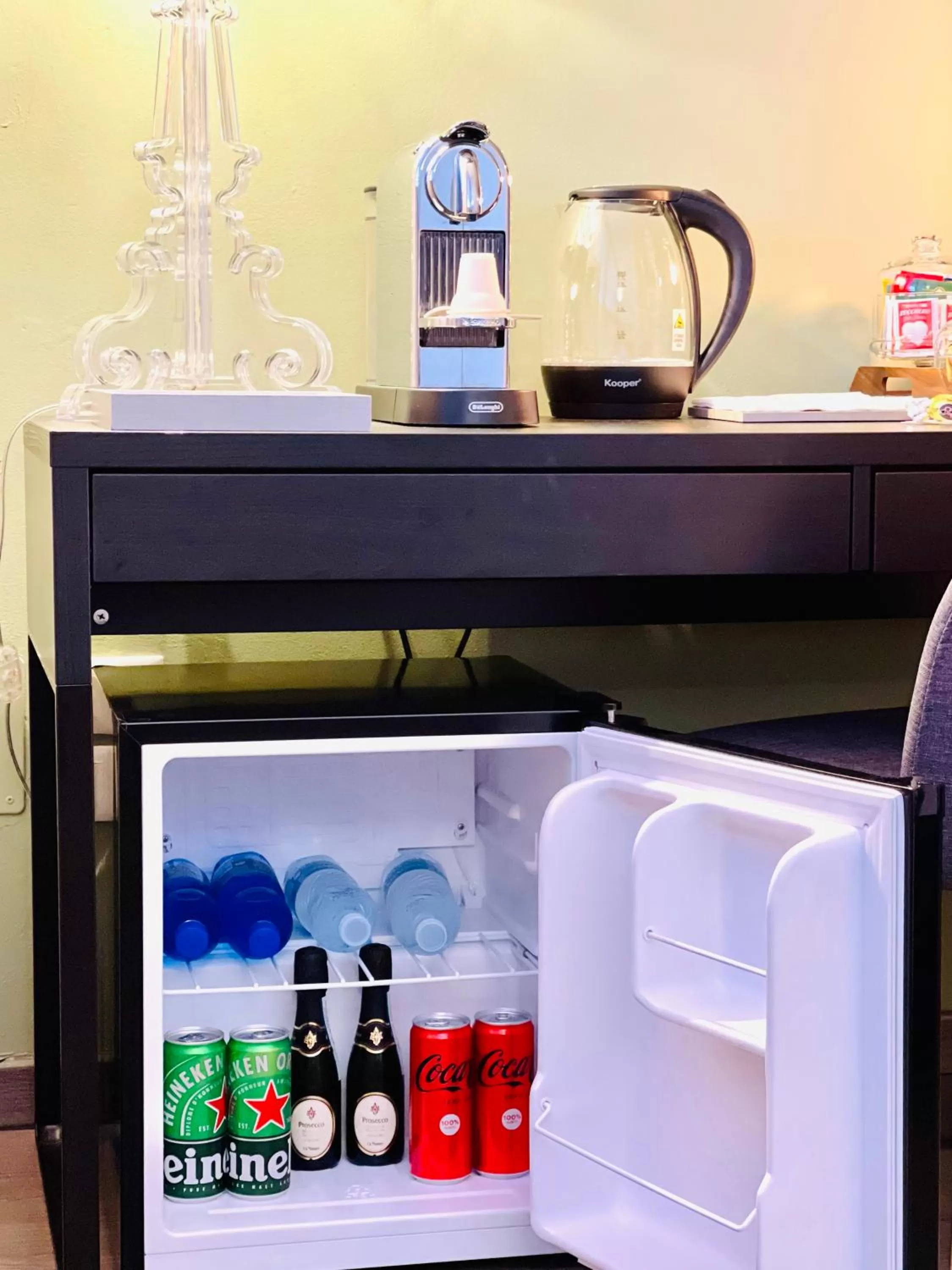 Coffee/tea facilities in Palazzina300