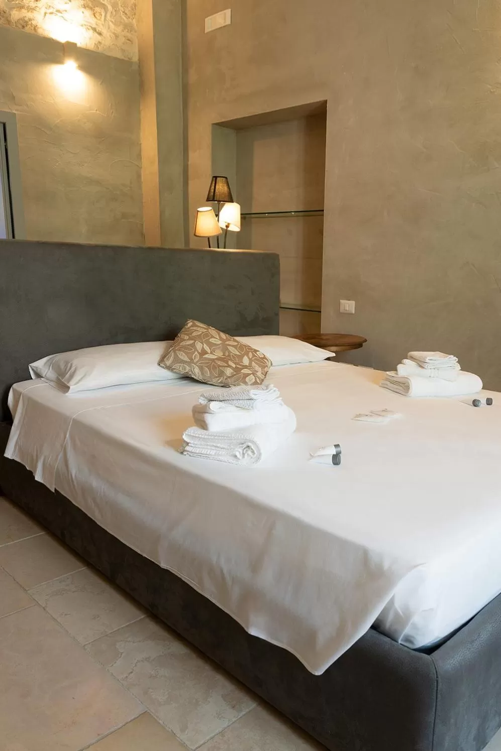 Bed in Graffiti Living - Affittacamere