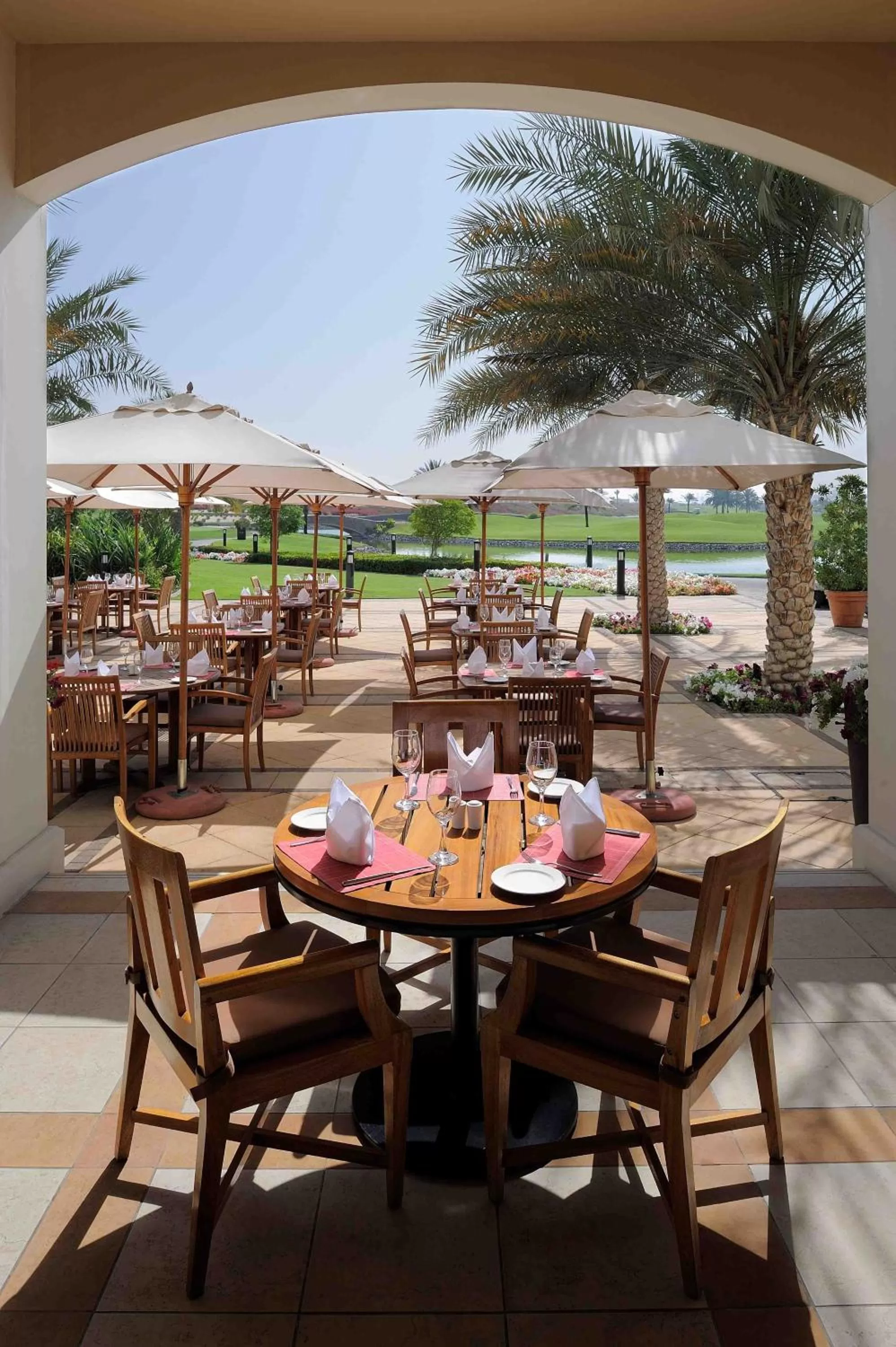 Restaurant/places to eat in Address Montgomerie