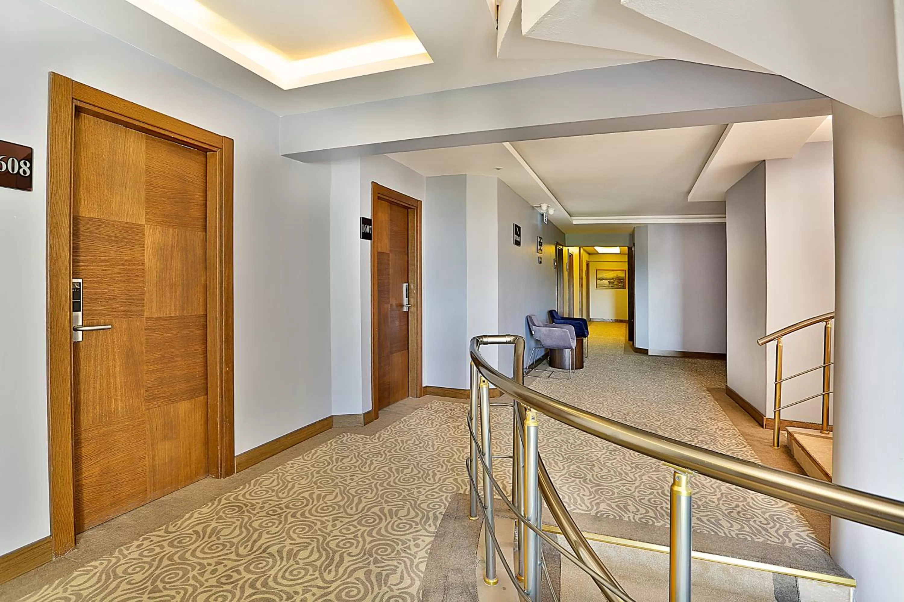 People in Grand Sagcanlar Hotel