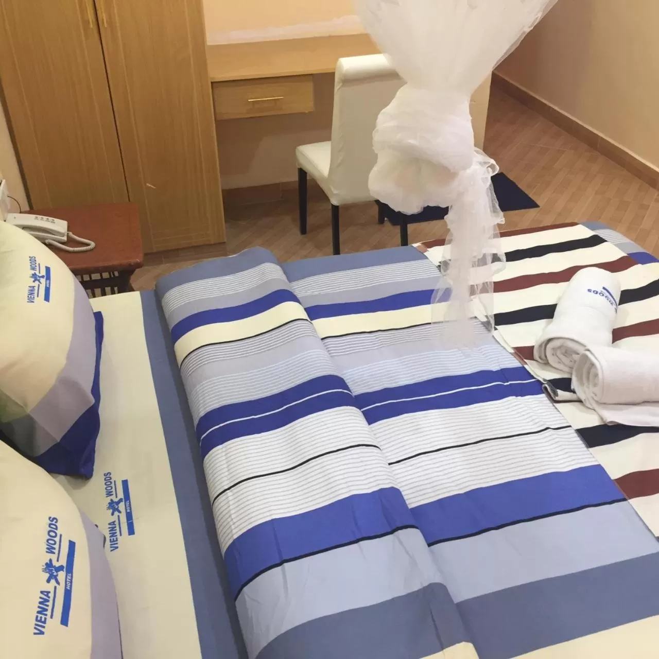 Bed in Vienna Woods Hotel Nakuru