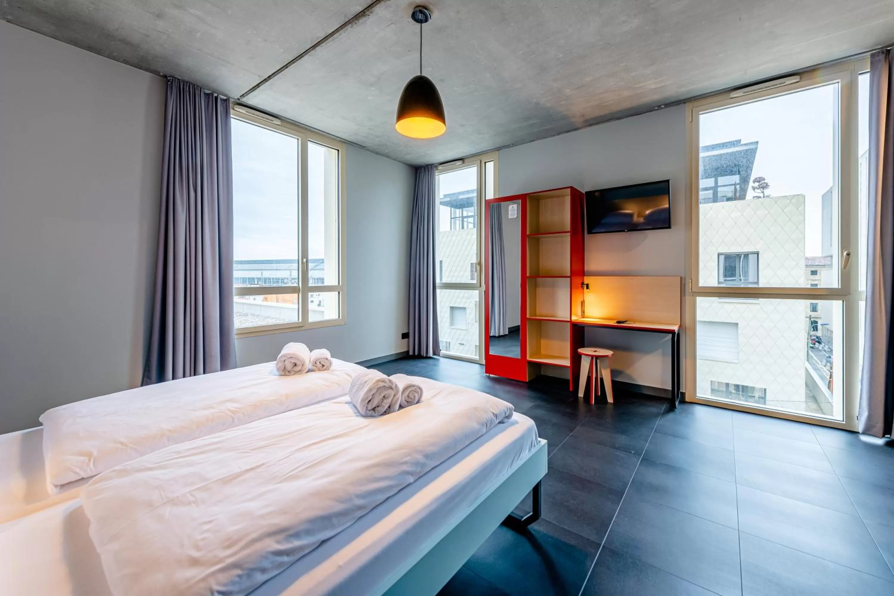 Bedroom, Bed in MEININGER Hotel Bordeaux Gare Saint-Jean