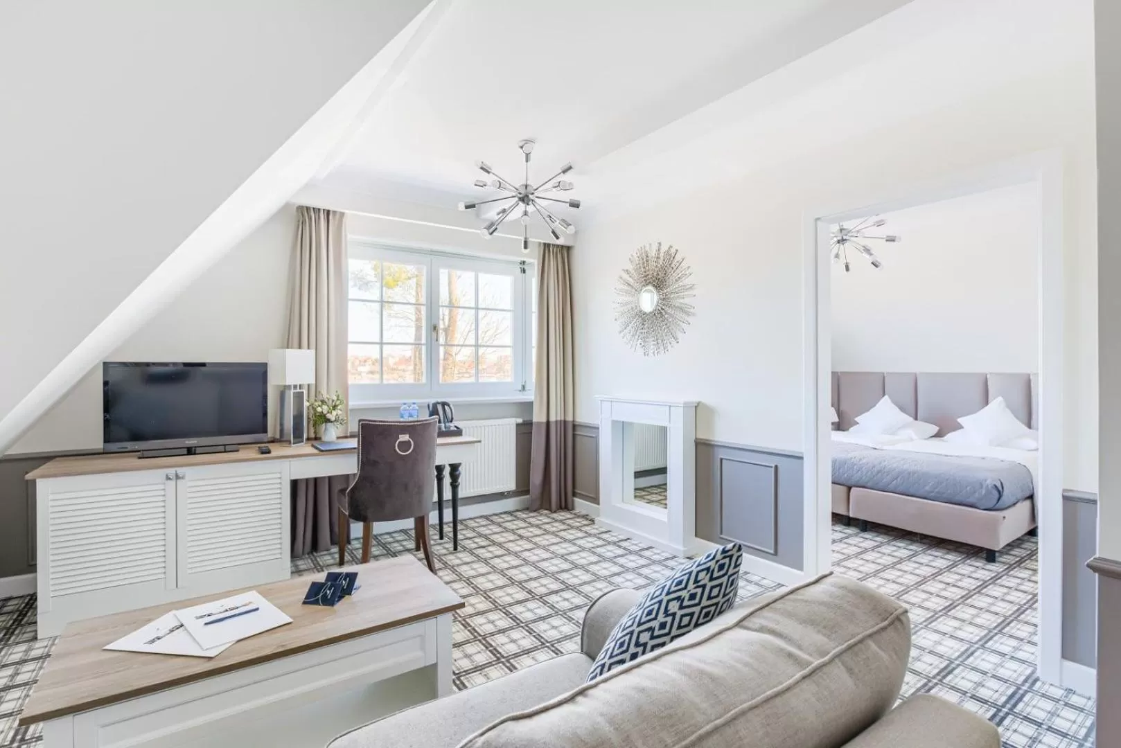 Living room, Bed in Amax Boutique Hotel