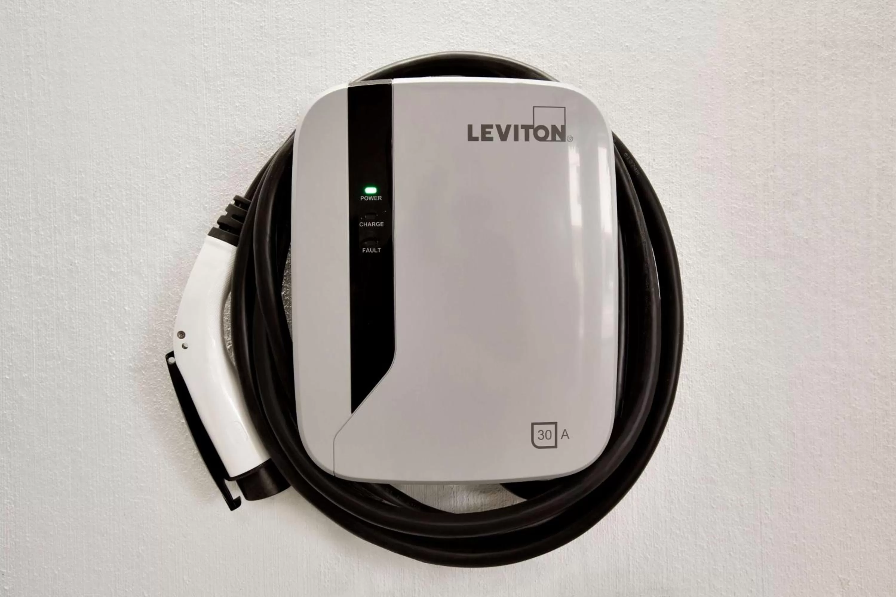 Property building in Hampton Inn & Suites Seattle/Renton, Wa