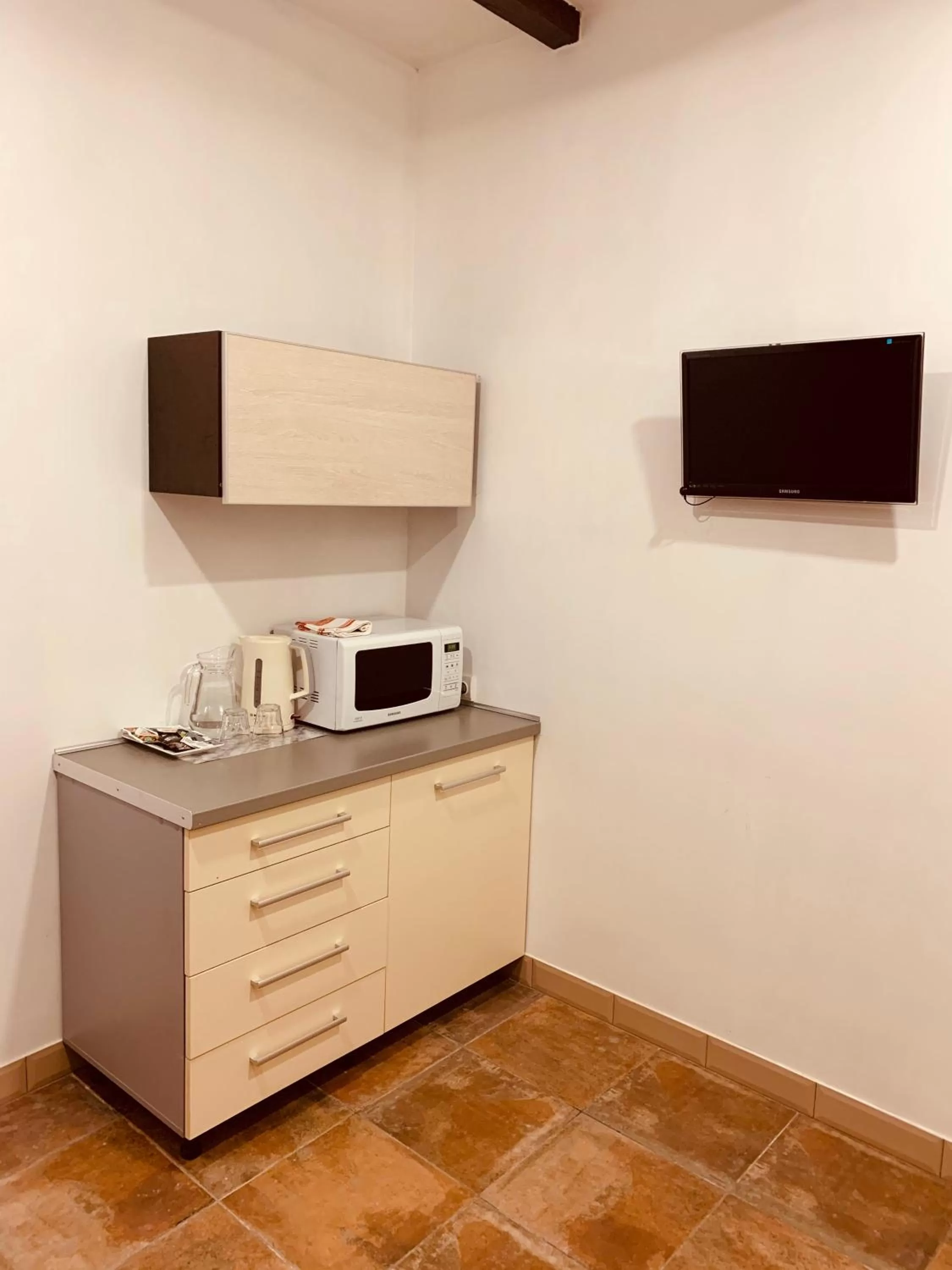 WINE & ROSE BOUTIQUE HOTEL