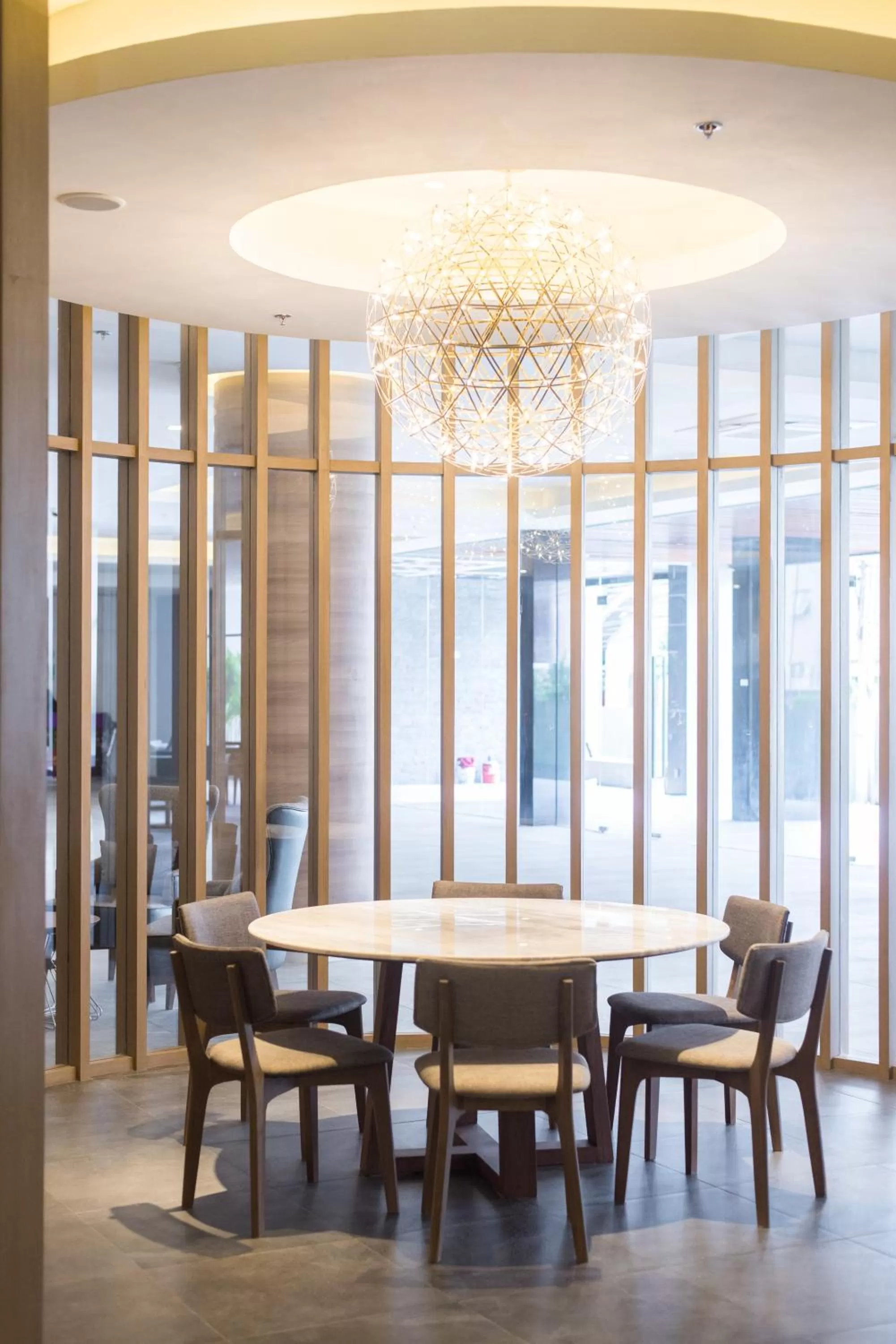 Restaurant/places to eat in Madison Bangkok Hotel