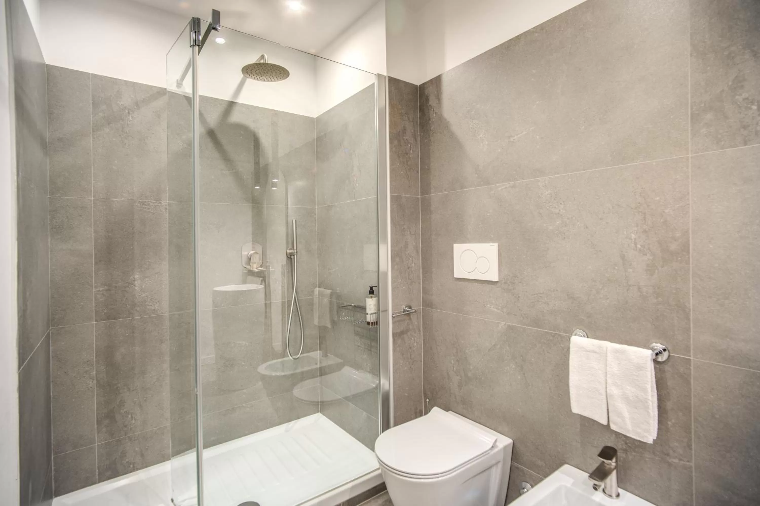 Bathroom in Little Queen Suite