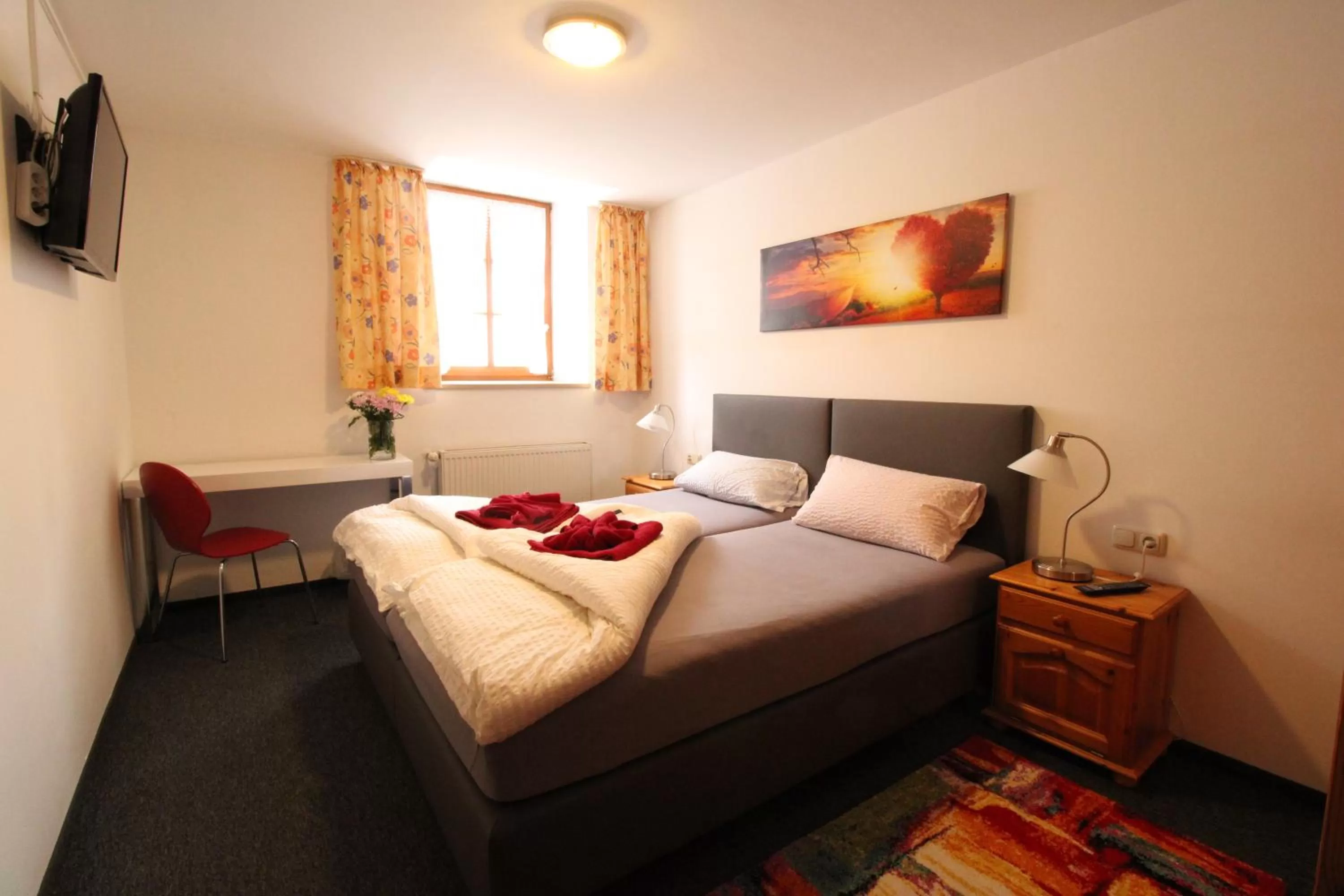 Photo of the whole room, Bed in Zur Auszeit