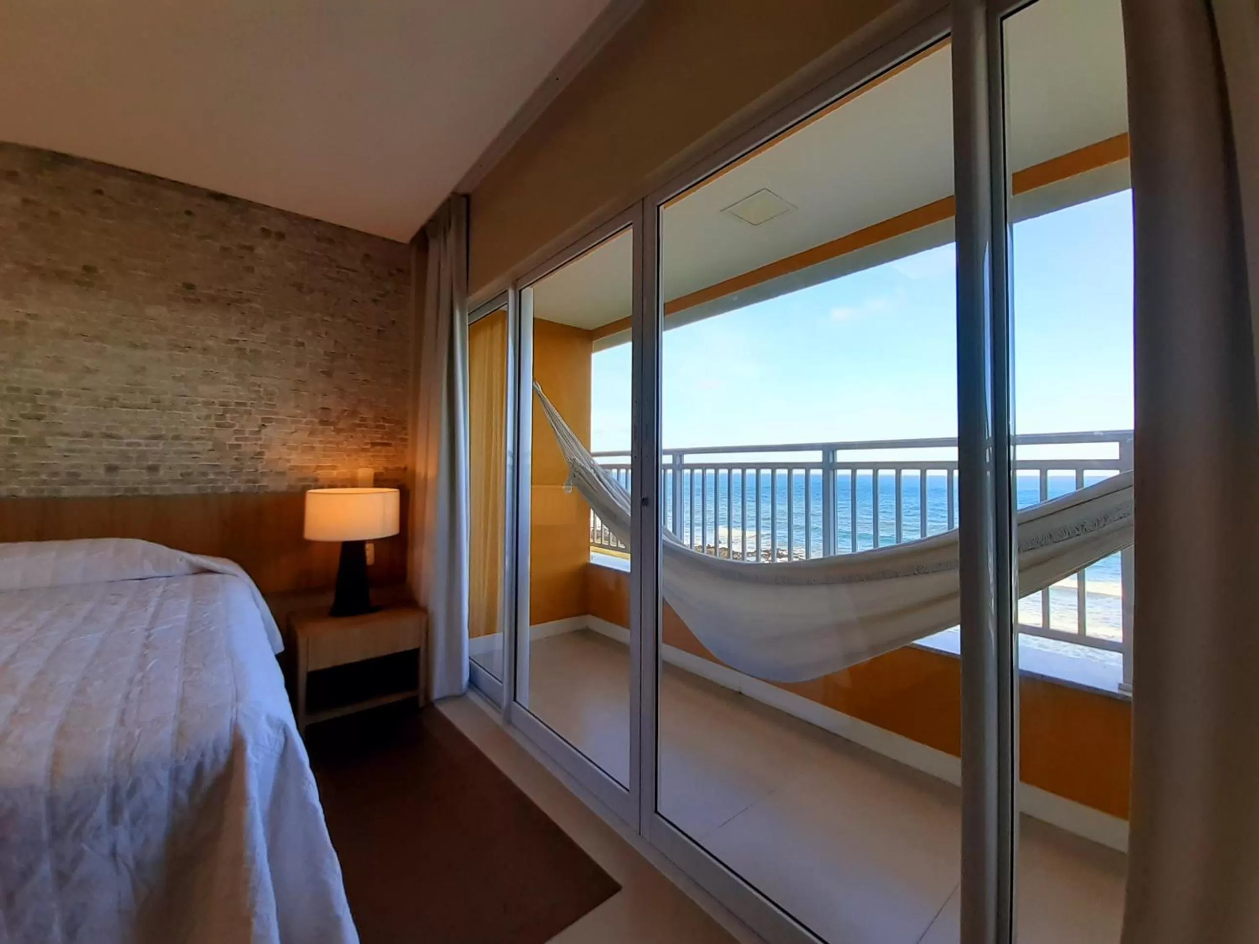 Balcony/Terrace, Bed in Hotel Senac Barreira Roxa