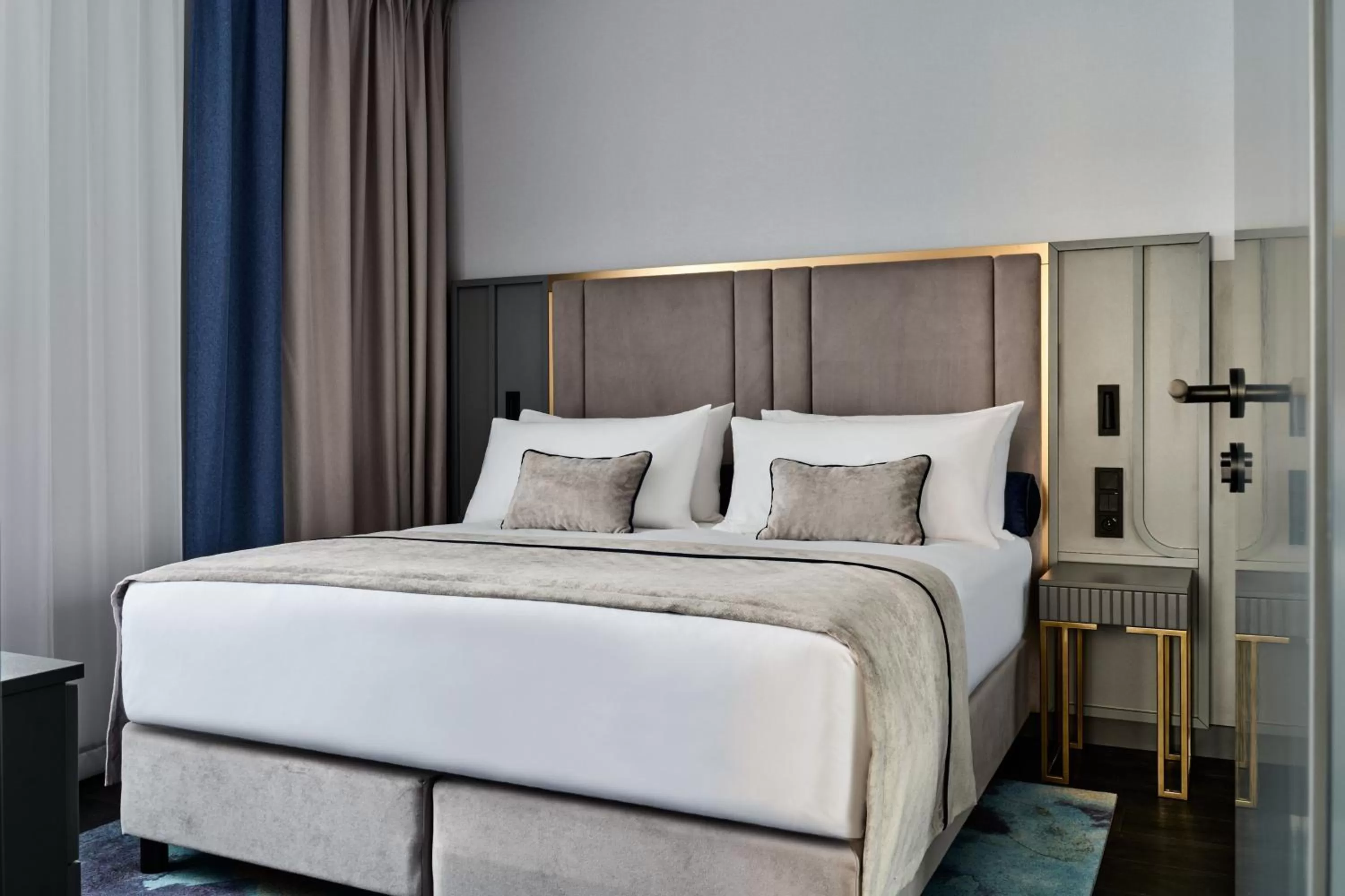 Bedroom, Bed in Garamond, a Tribute Portfolio Hotel, Krakow Old Town