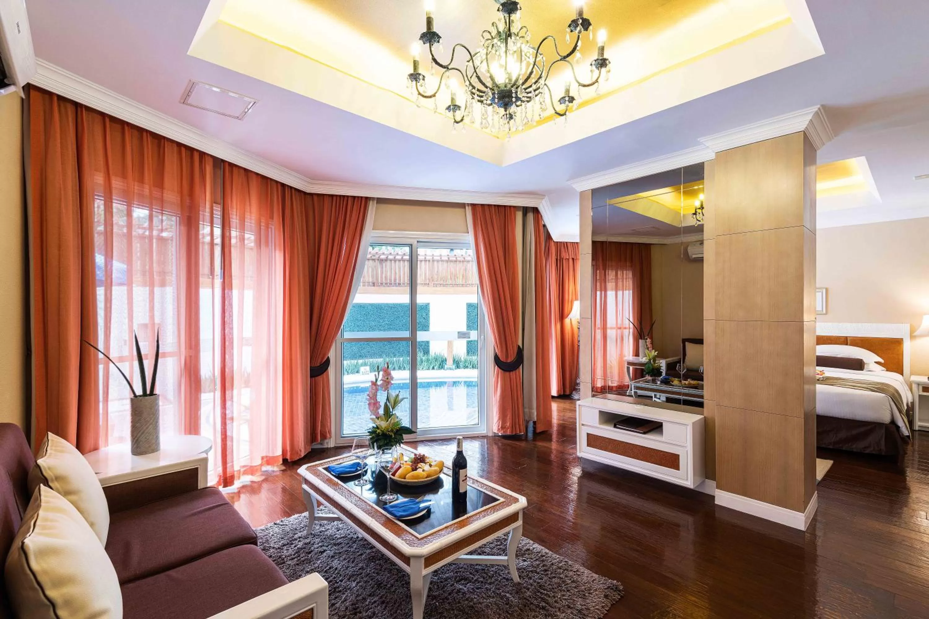 Living room, Bed in Jpark Island Resort & Waterpark Cebu