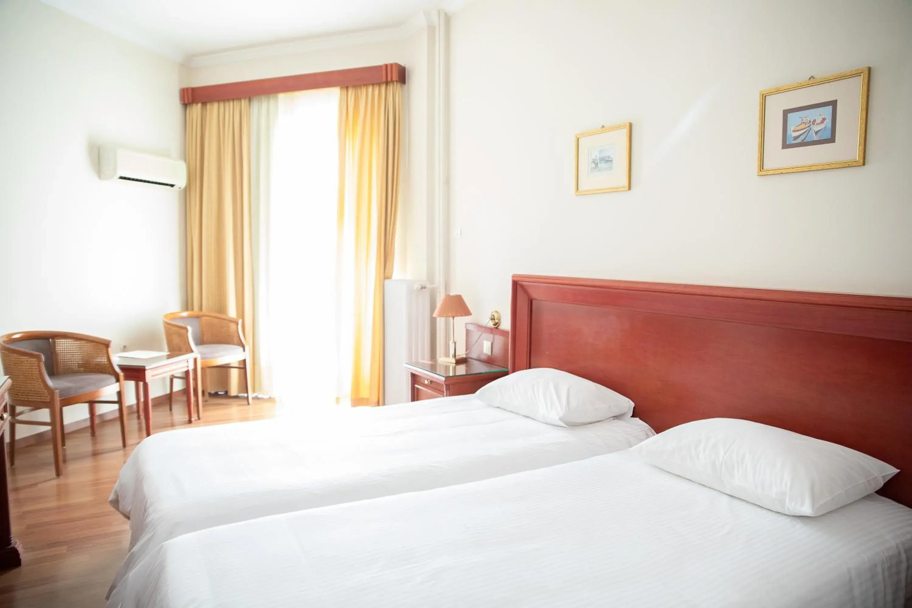 Single Room with Sea View in Tzaki hotel & restaurant Patras Single Room with Sea View in Tzaki hotel & restaurant Patras