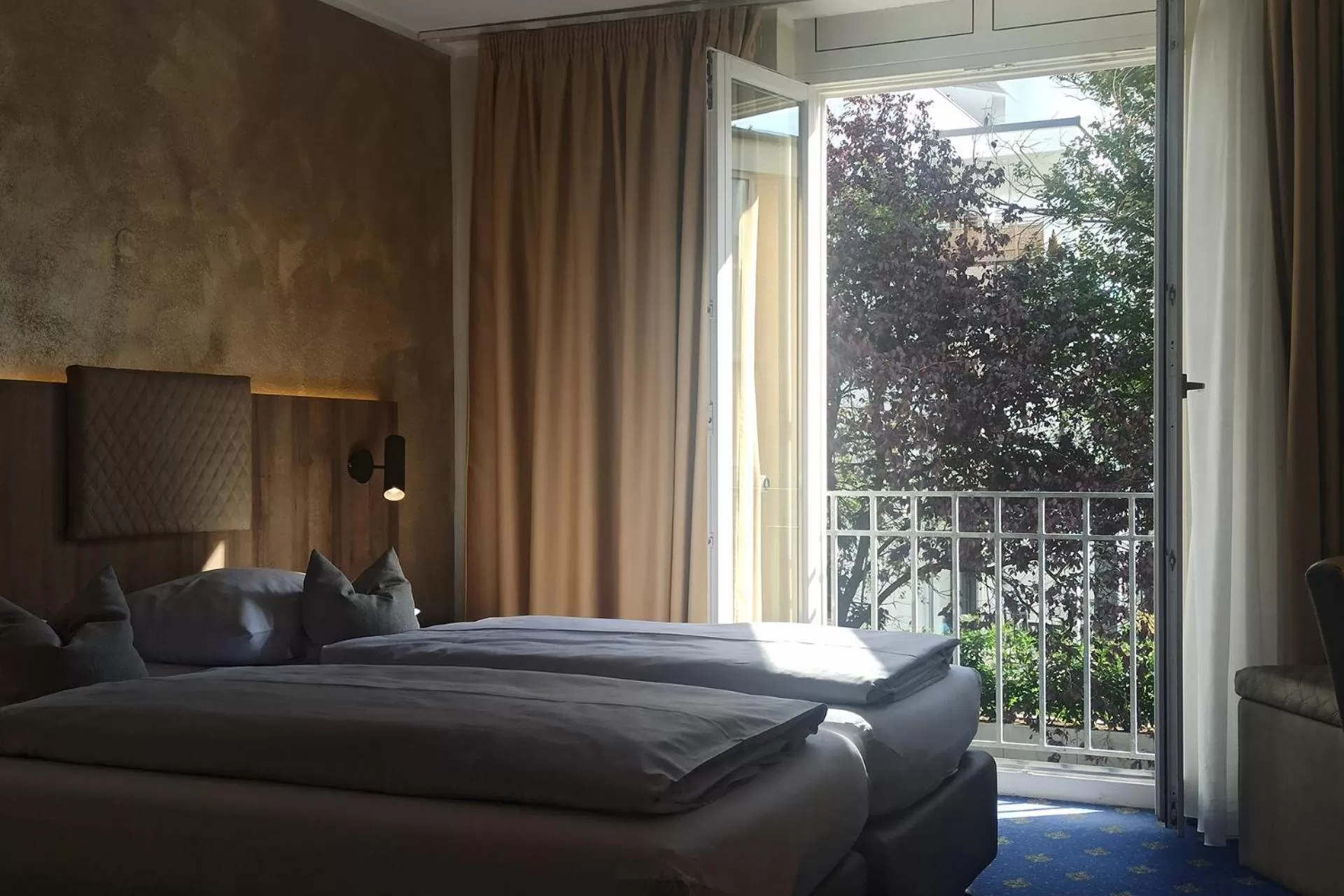 Bed in Hotel Garni Arcis