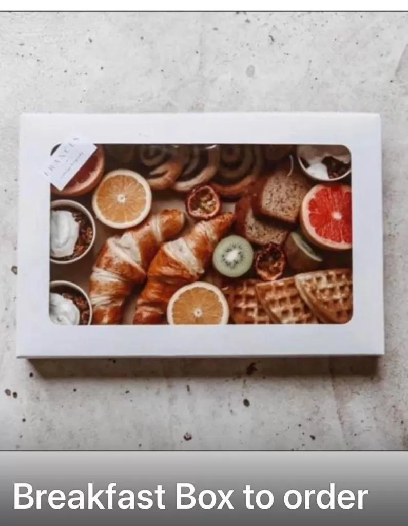 Breakfast in 11 WESTCLIFF RENTALS