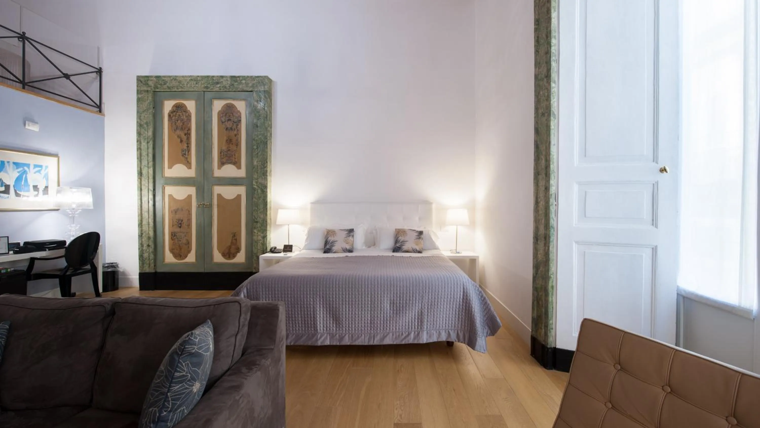 Bed in Santa Chiara Boutique Hotel
