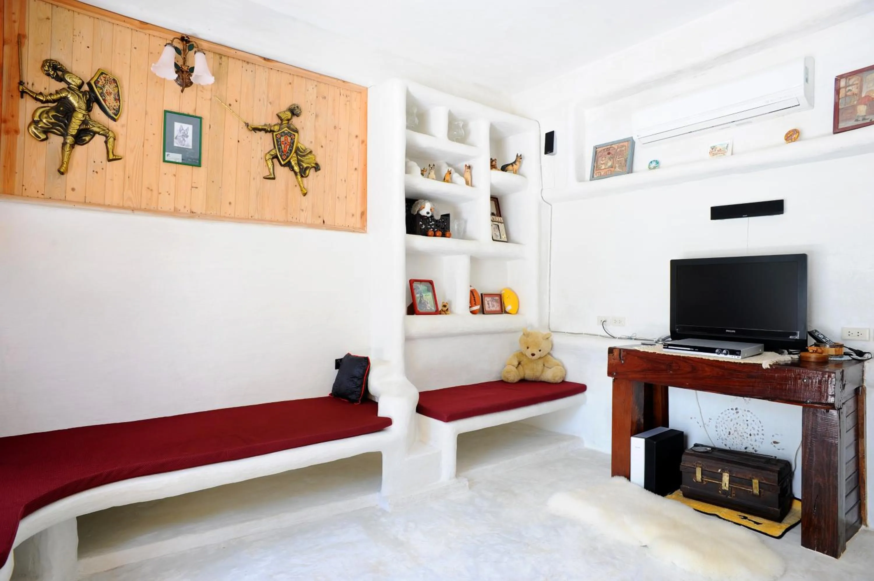 Scenic Riverside Resort