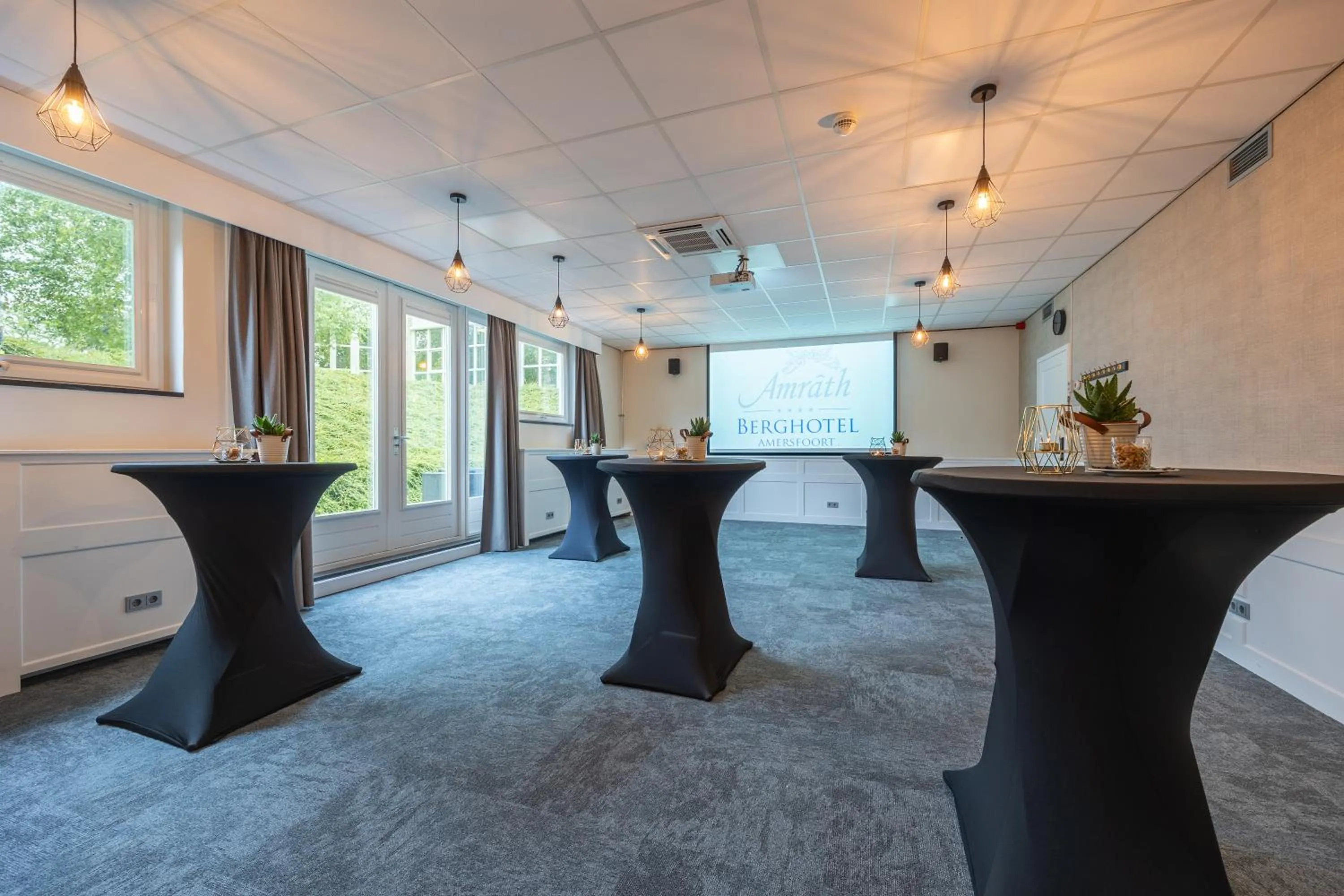 Meeting/conference room in Amrâth Berghotel Amersfoort