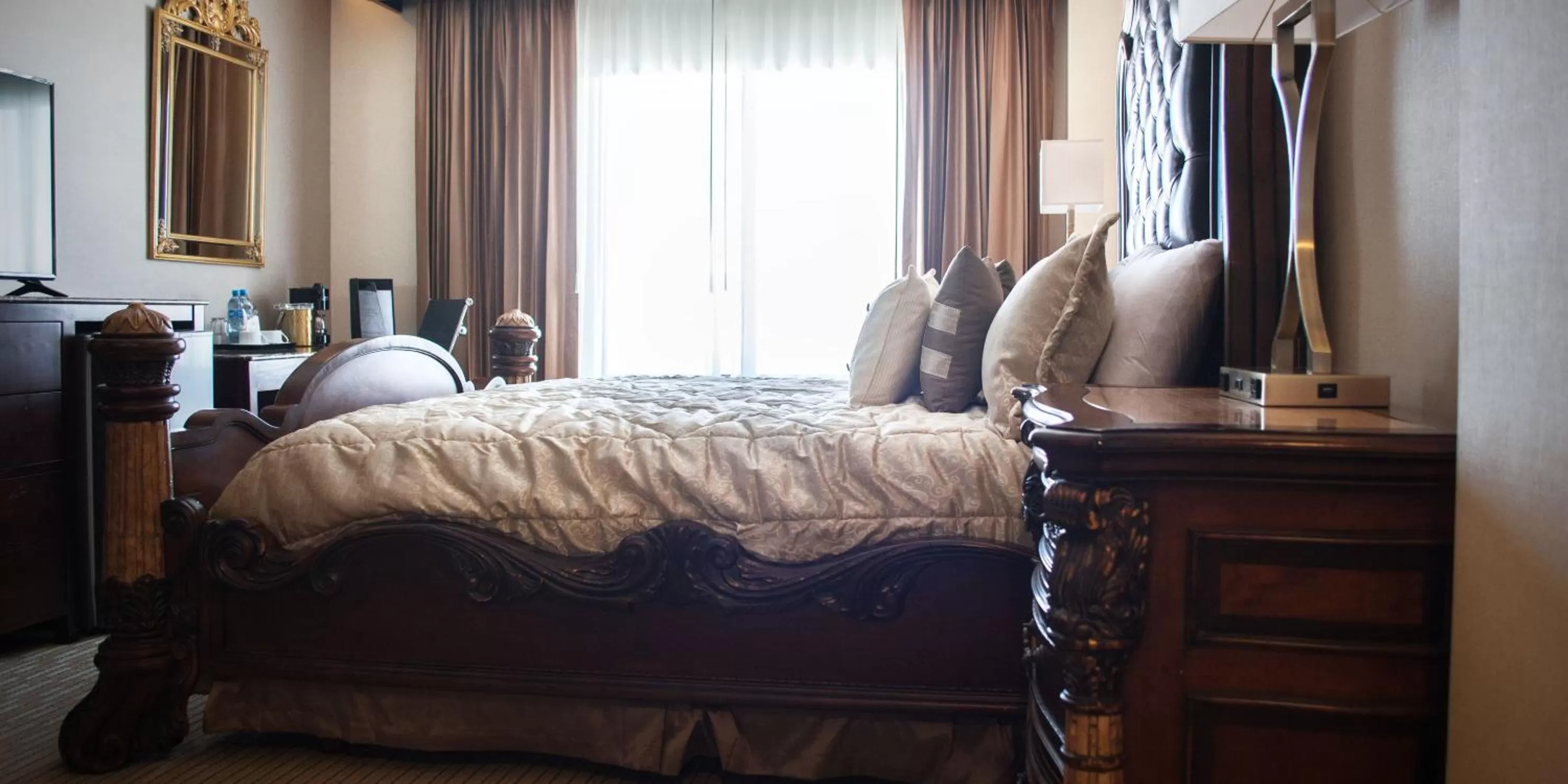 Bed in Wyndham Torreon