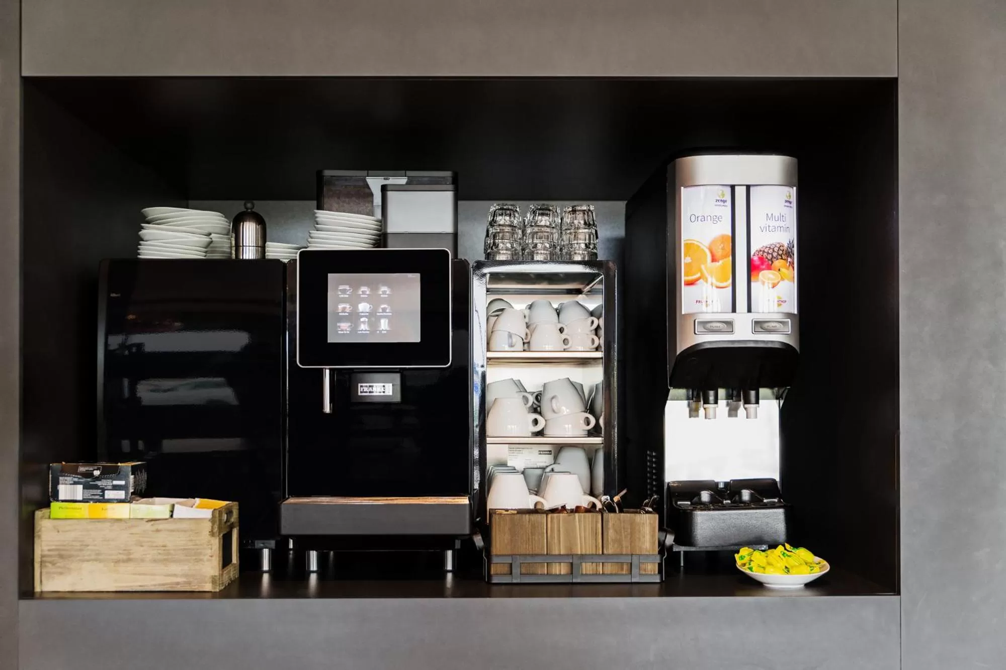 Coffee/tea facilities in B&B HOTEL Zürich Wallisellen