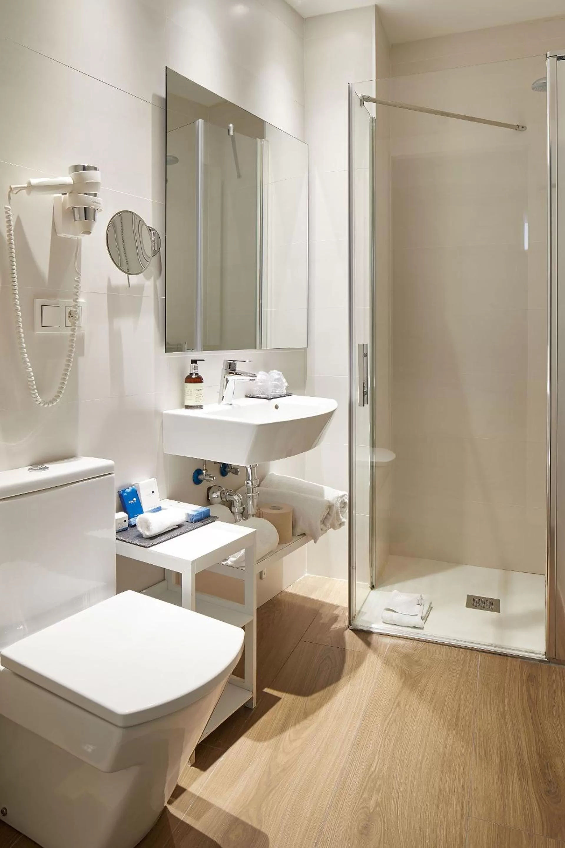 Bathroom in Hotel SANSEbay