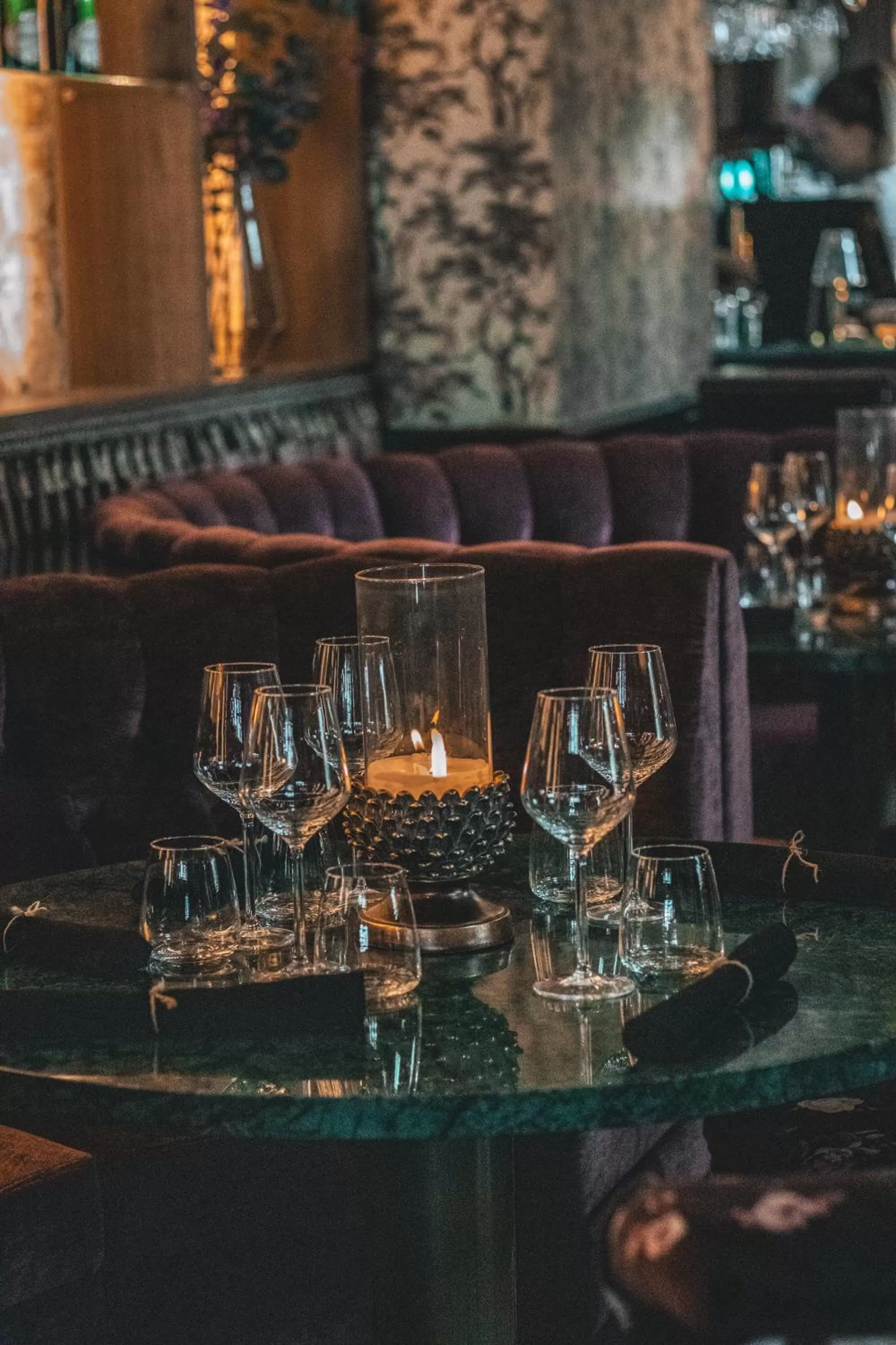 Restaurant/places to eat in Mojo Hotell