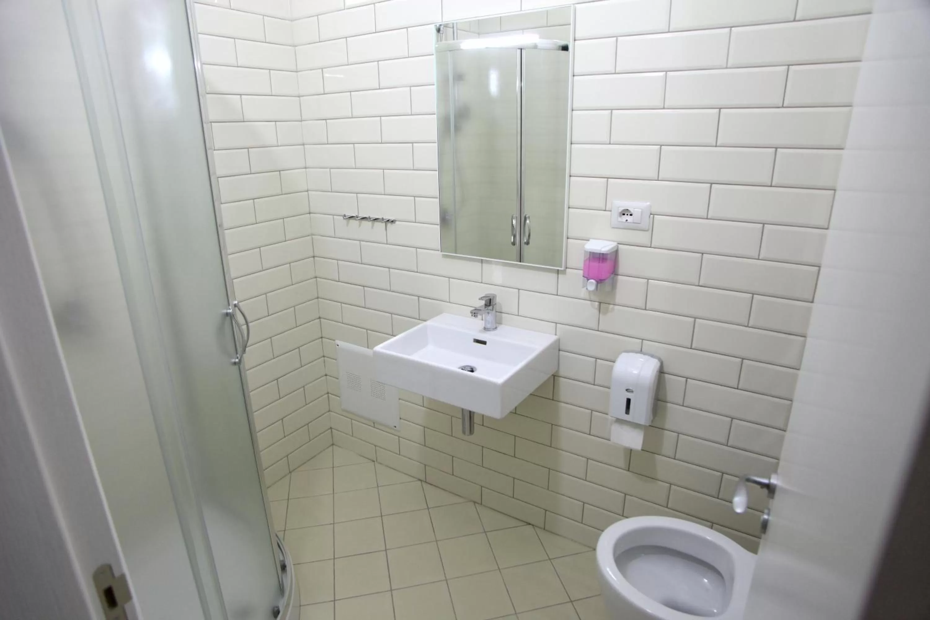 Bathroom in Fjortes Hotel