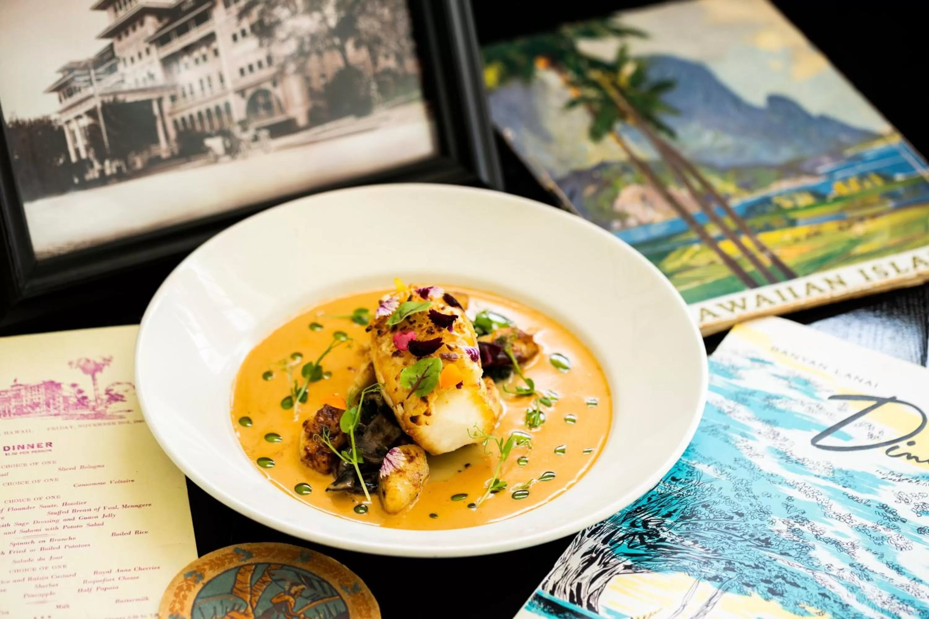 Restaurant/places to eat in Moana Surfrider, A Westin Resort & Spa, Waikiki Beach