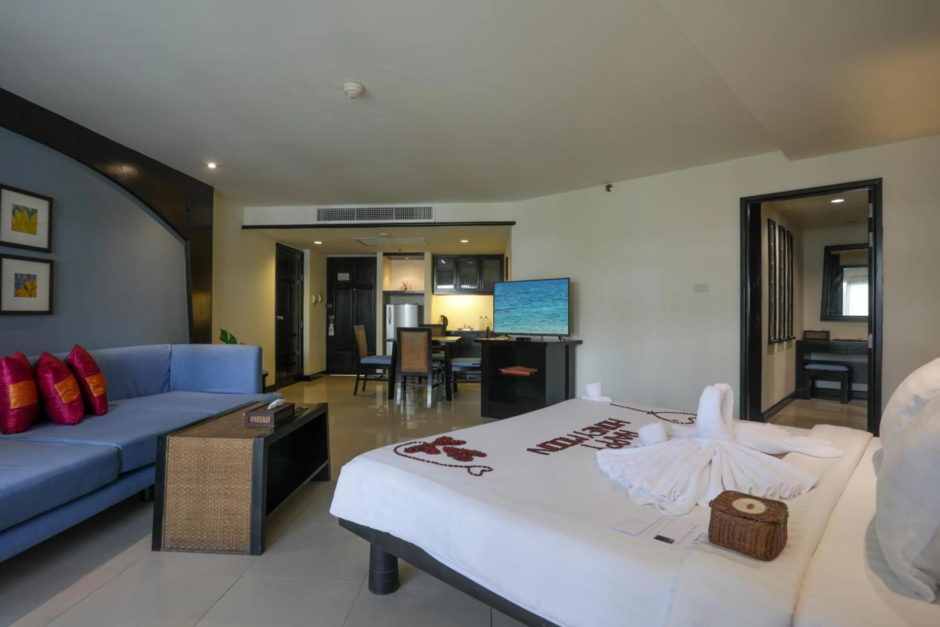 Bed in Woraburi Phuket Resort & Spa - SHA Plus