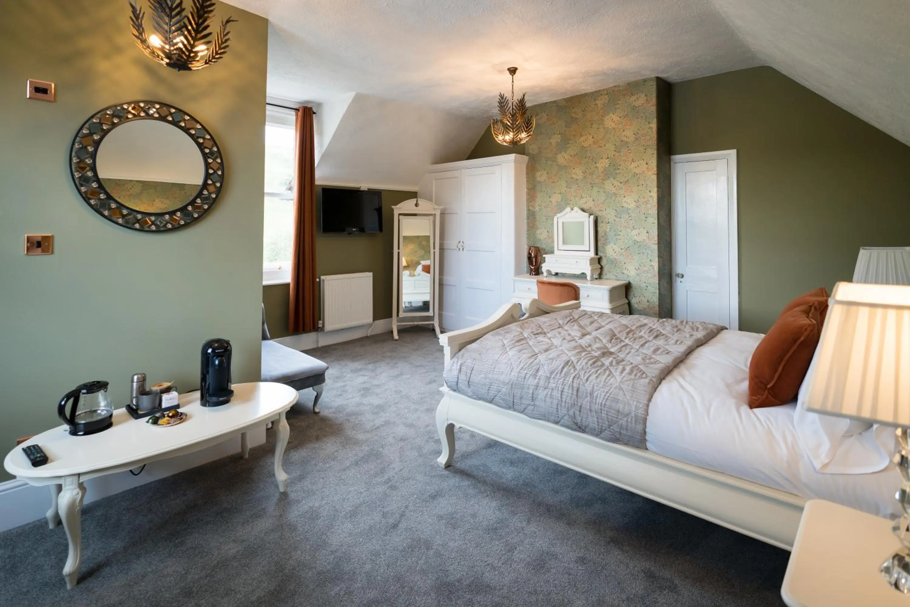 Bedroom, Bed in Tottington Manor Hotel