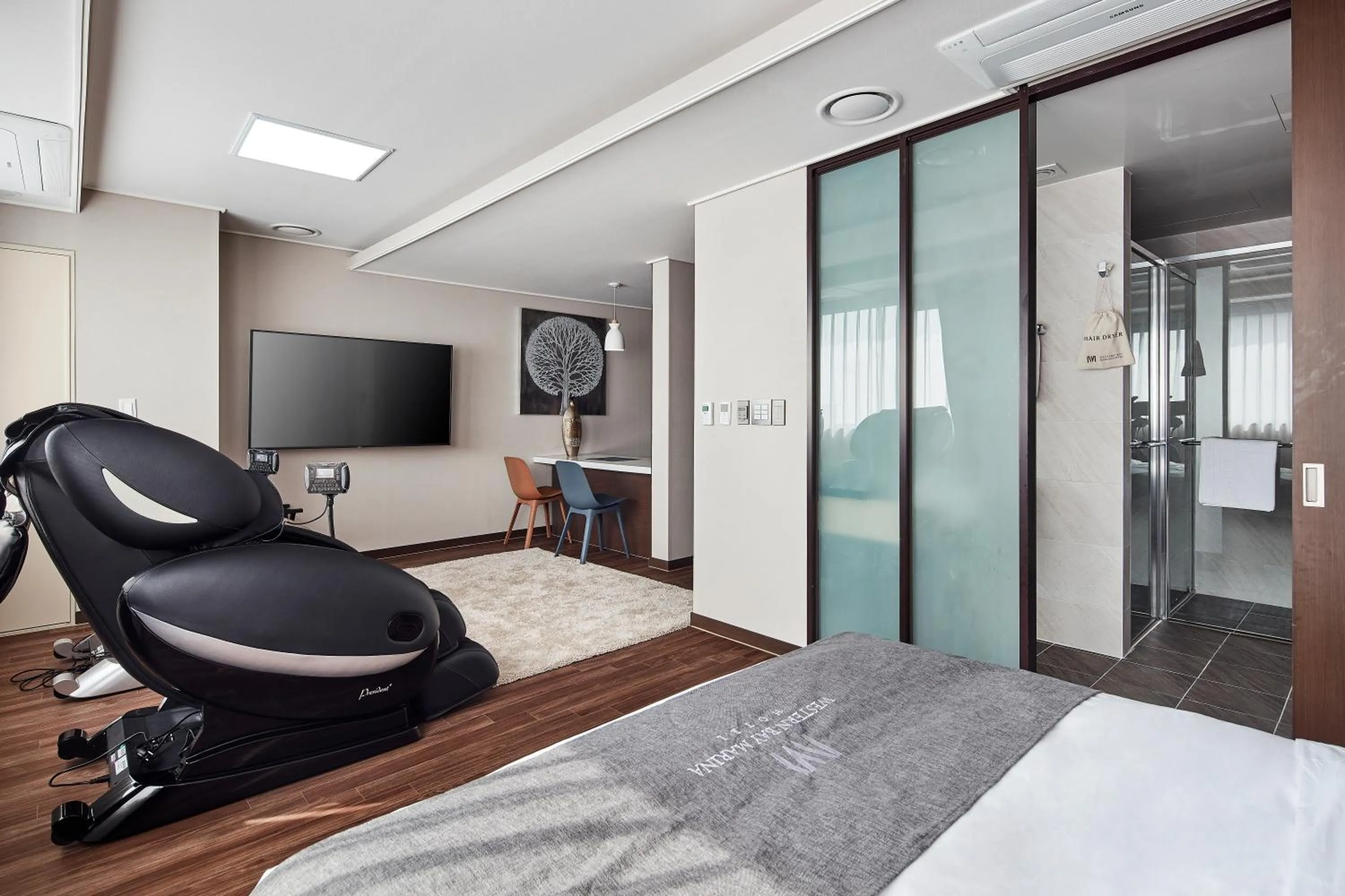 Bed in Western Bay Marina Hotel