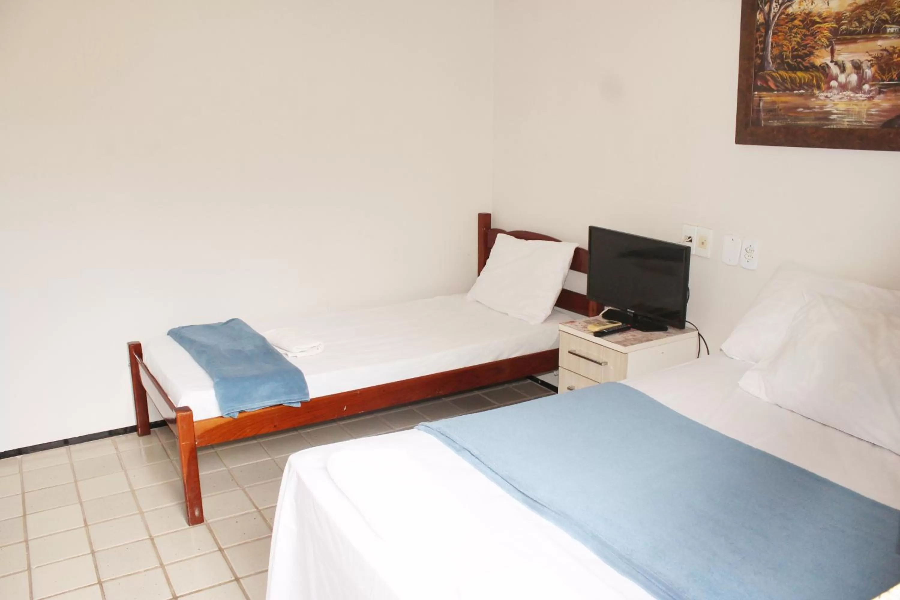 Photo of the whole room, Bed in Hotel Pousada Calhau