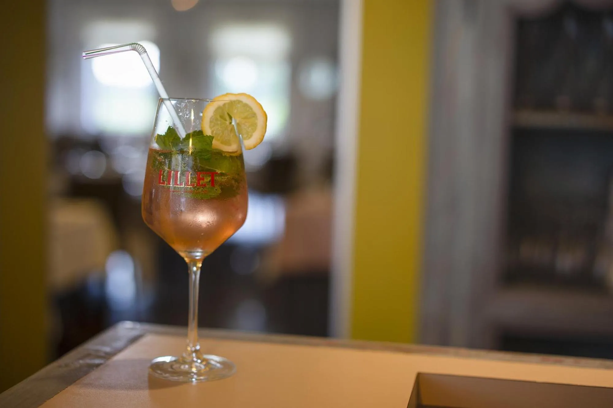 Food and drinks in The Originals Boutique, Hôtel Le Pillebois, Bourg-en-Bresse Nord